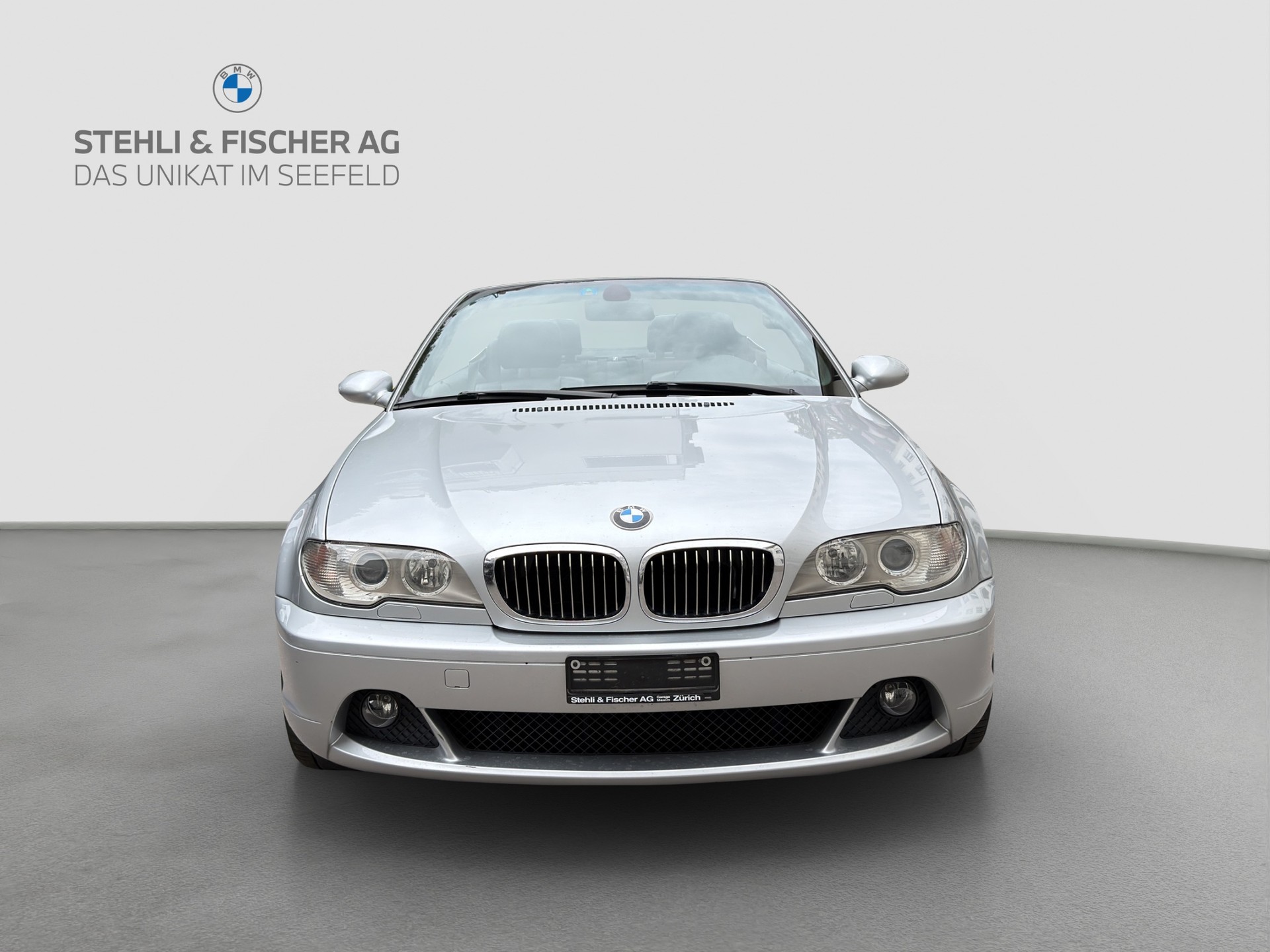 BMW 330Ci Cabriolet-image-1