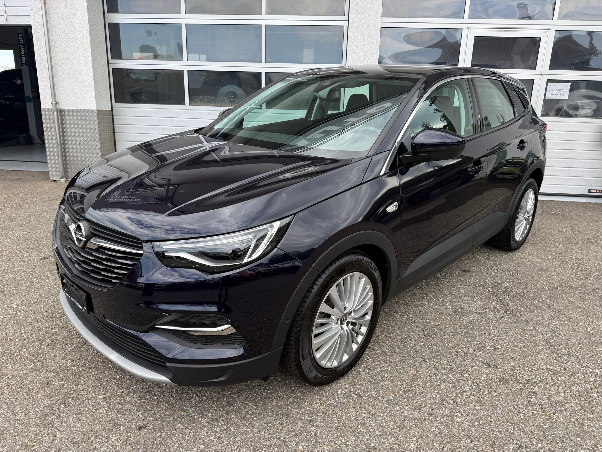 OPEL Grandland X 1.6 TP Excellence Automatik-image-0
