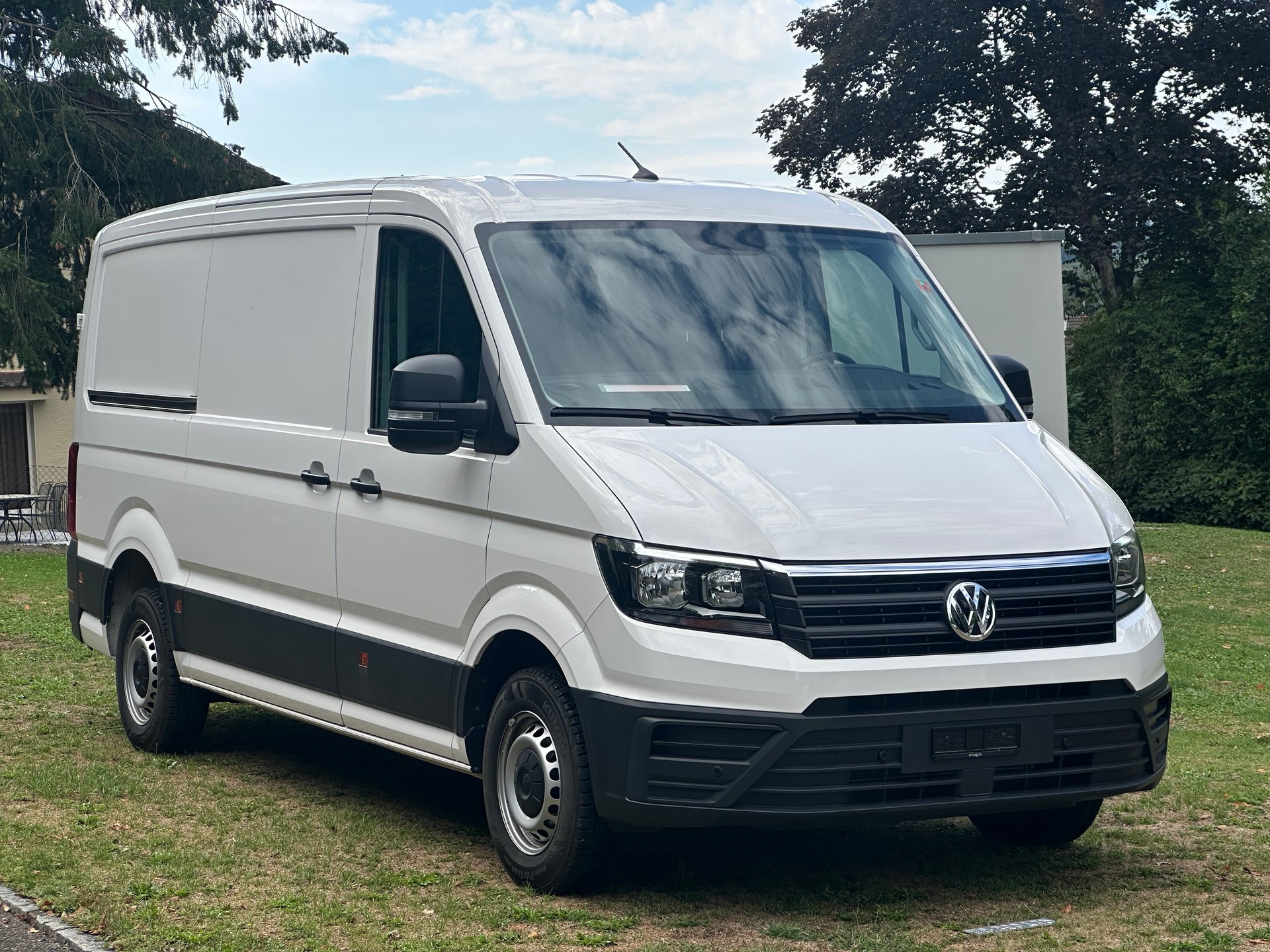 VW Crafter 35 2.0 TDI L4-image-0