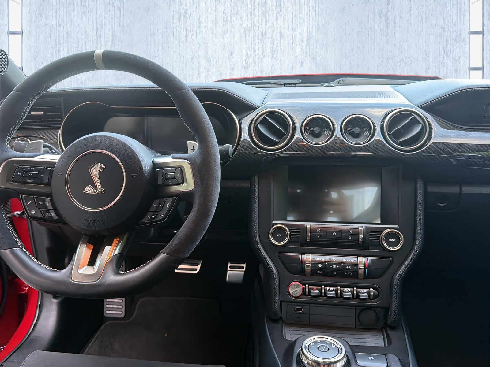 FORD MUSTANG Shelby GT500-image-11