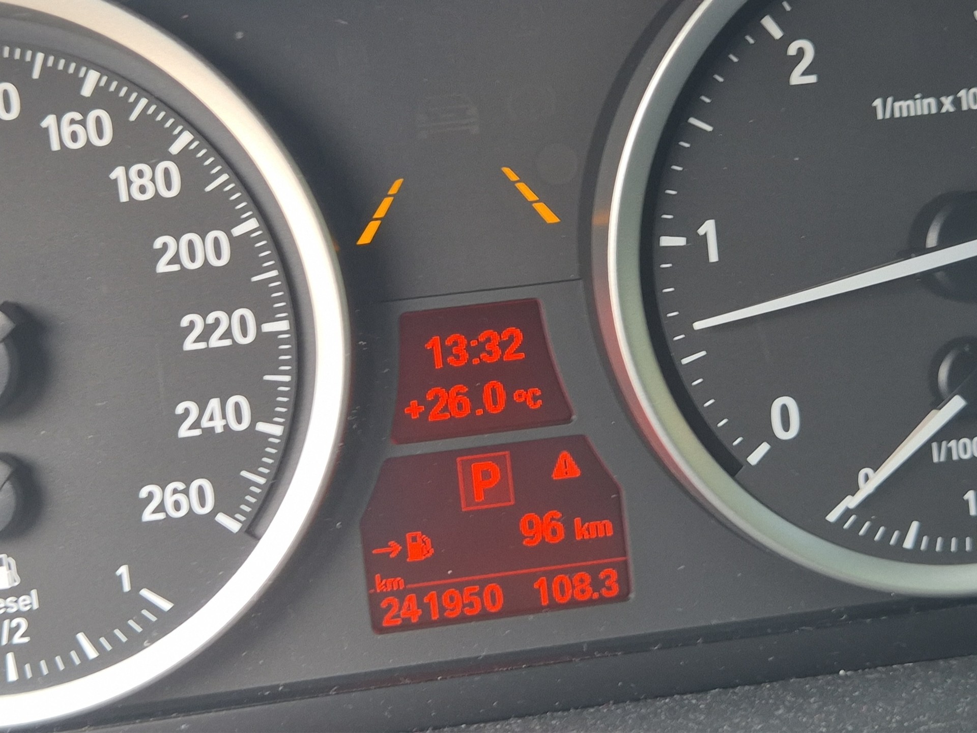 BMW X6 xDrive 40d Steptronic-image-12