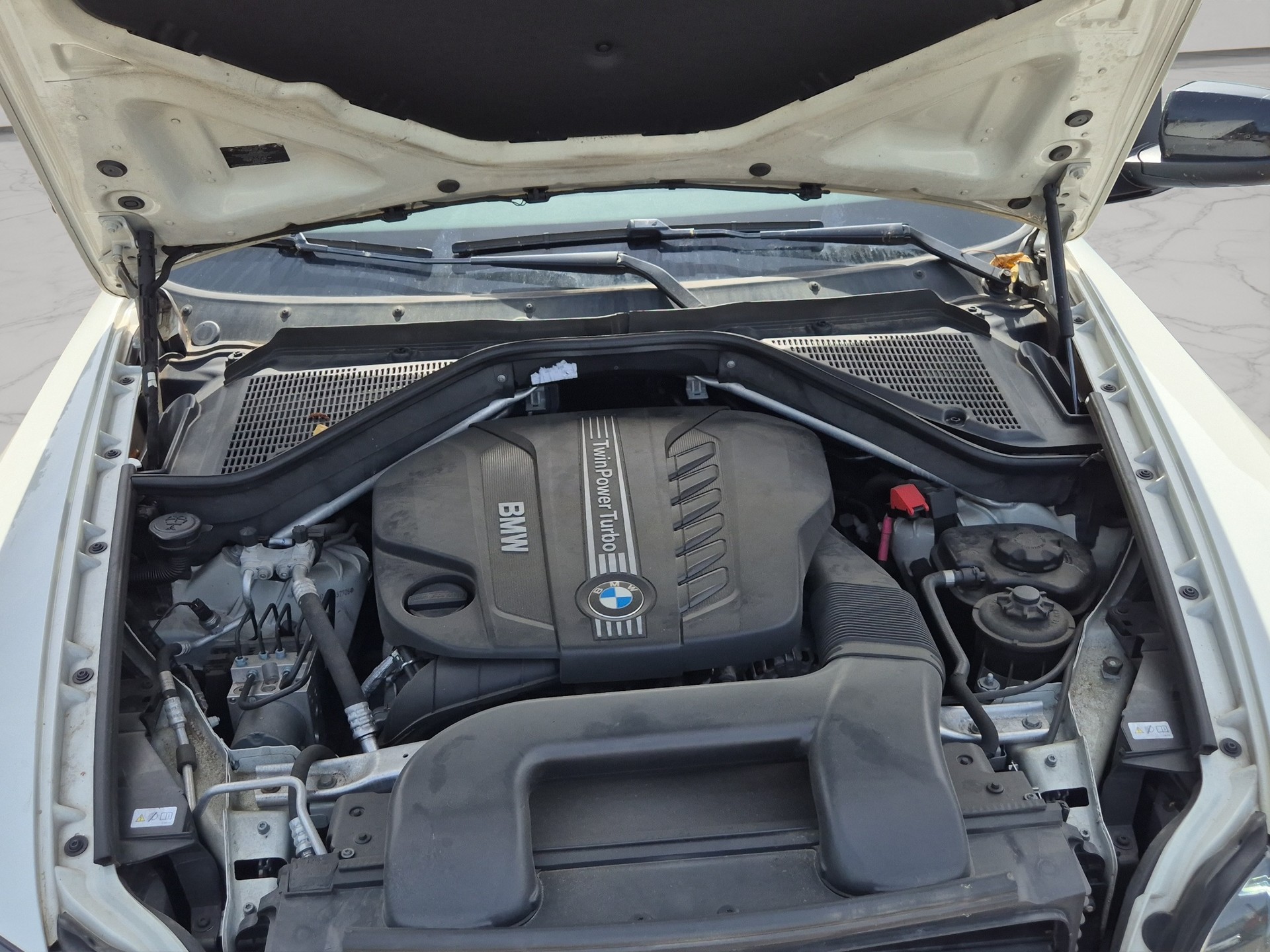 BMW X6 xDrive 40d Steptronic-image-14