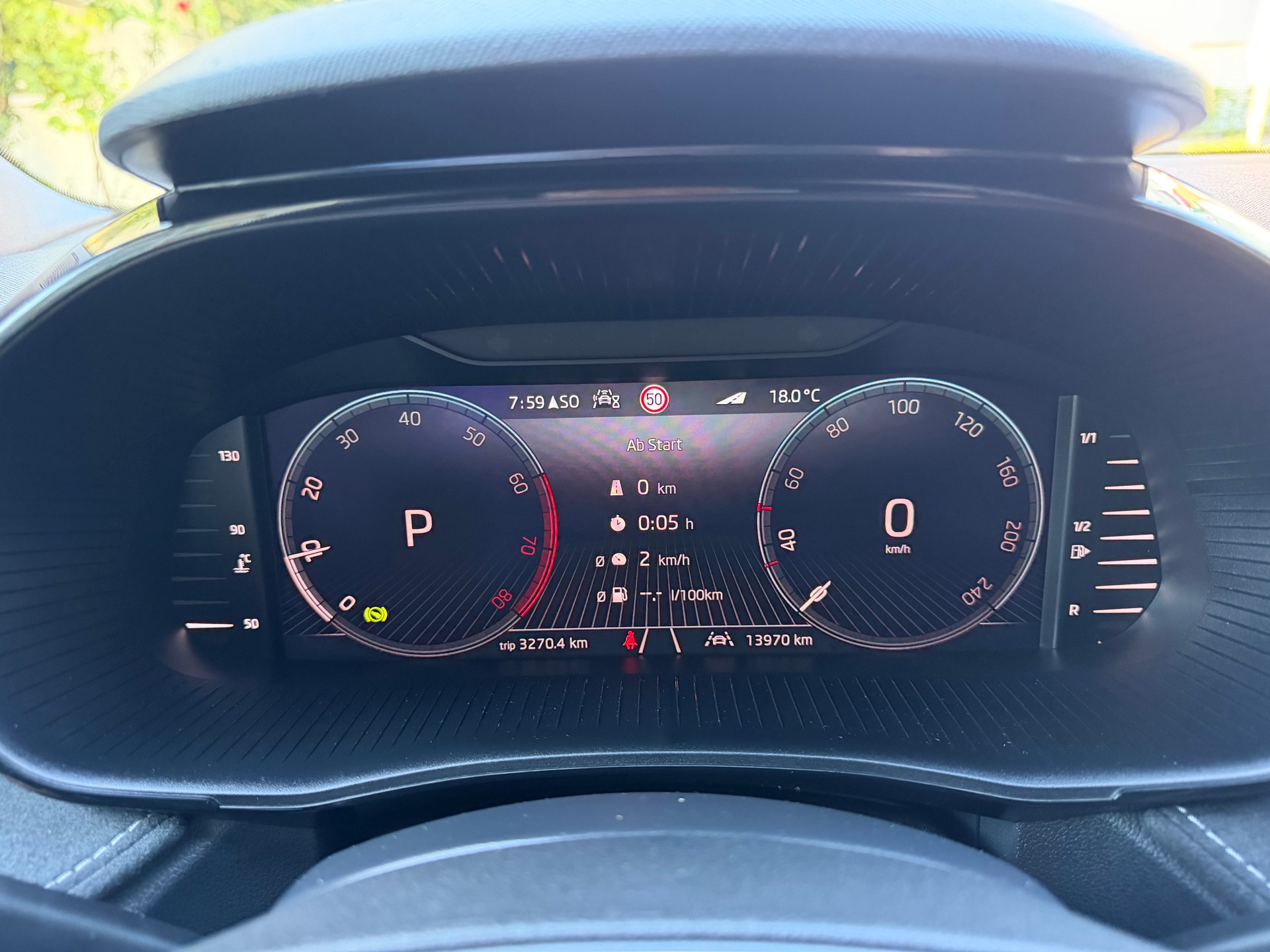 SKODA Fabia 1.0 TSI Selection DSG-image-13