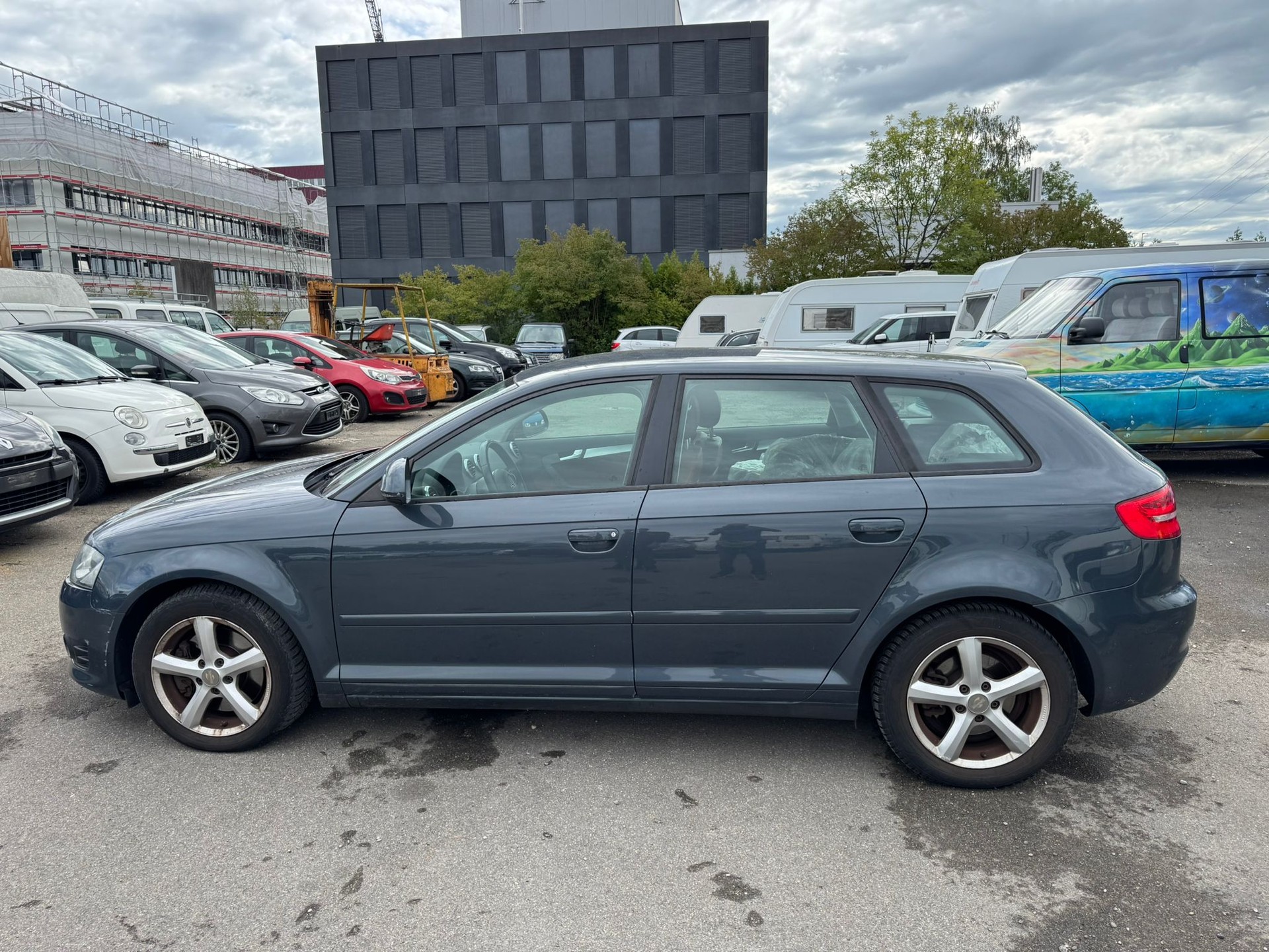 AUDI A3 Sportback 2.0 TDI Ambition quattro-image-4