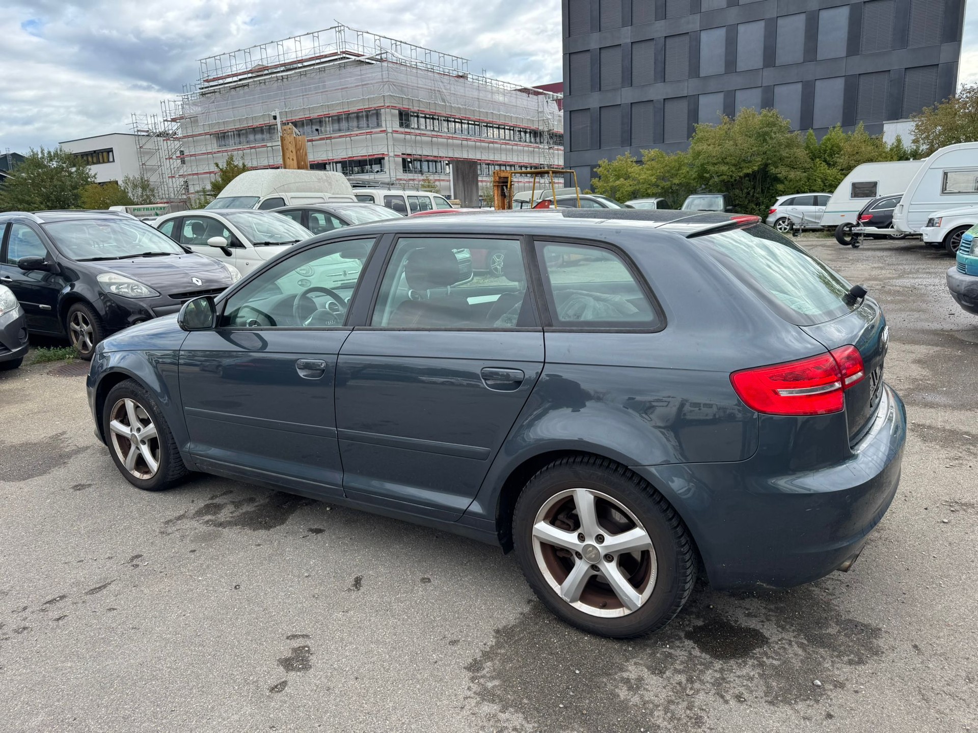 AUDI A3 Sportback 2.0 TDI Ambition quattro-image-3