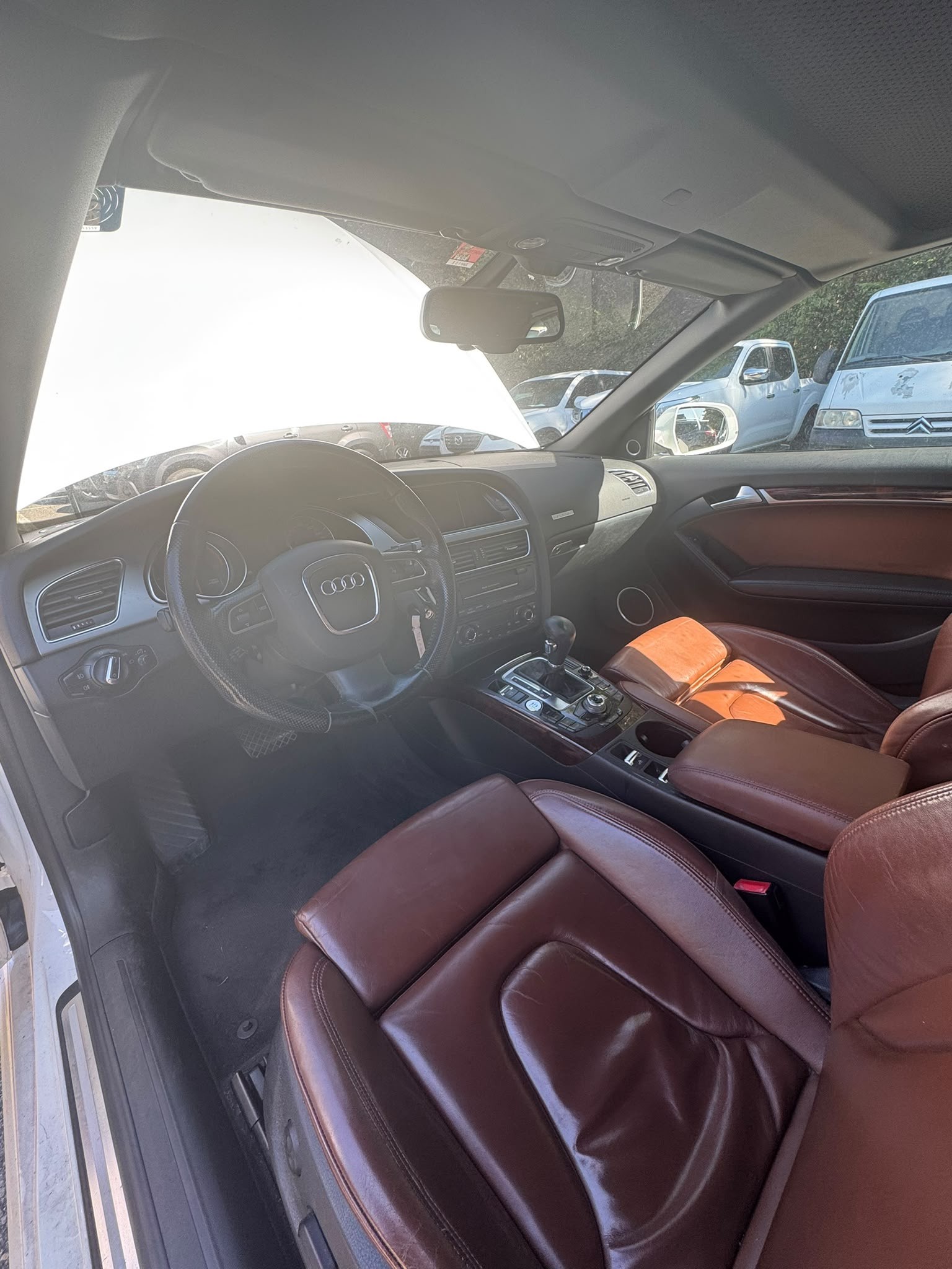 AUDI A5 Cabriolet 3.0 TDI quattro S-tronic-image-11