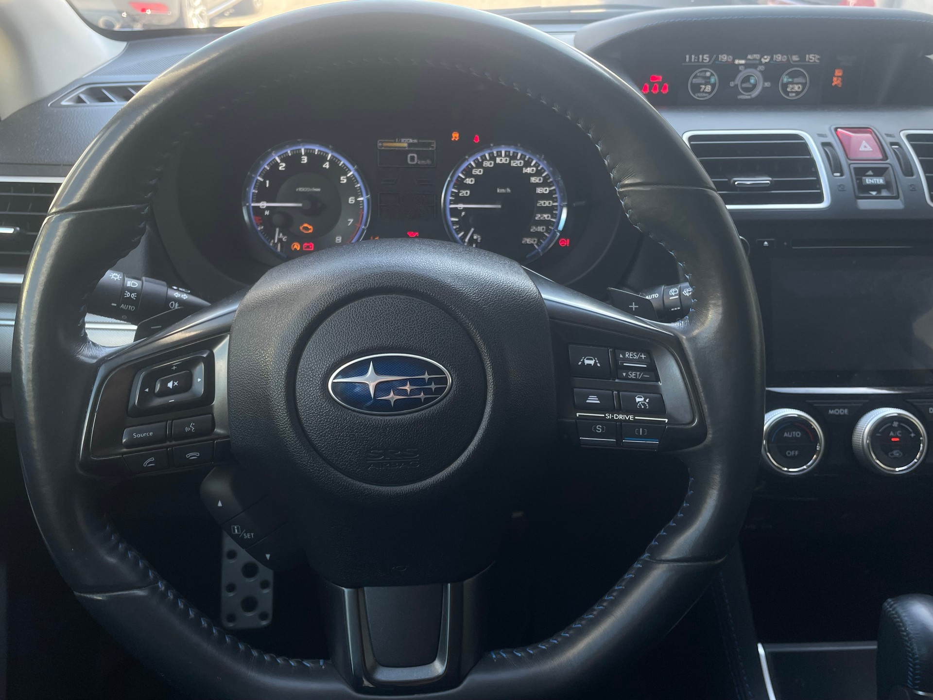 SUBARU Levorg 2.0i Advantage AWD Lineartronic-image-7