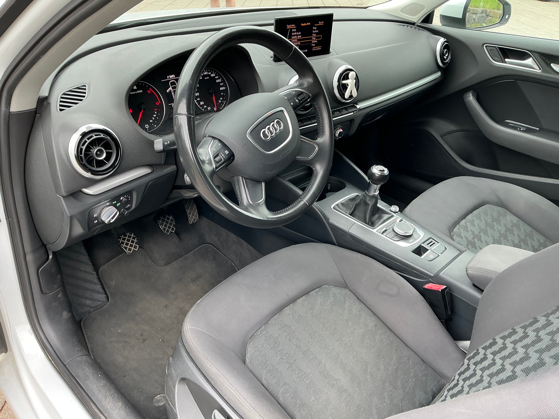 AUDI A3-image-2