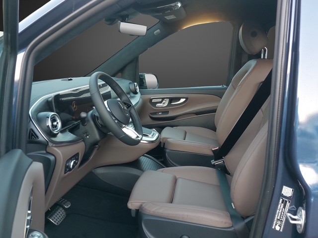 MERCEDES-BENZ V 300 d lang 4Matic Swiss Edition 9G-Tronic-image-6