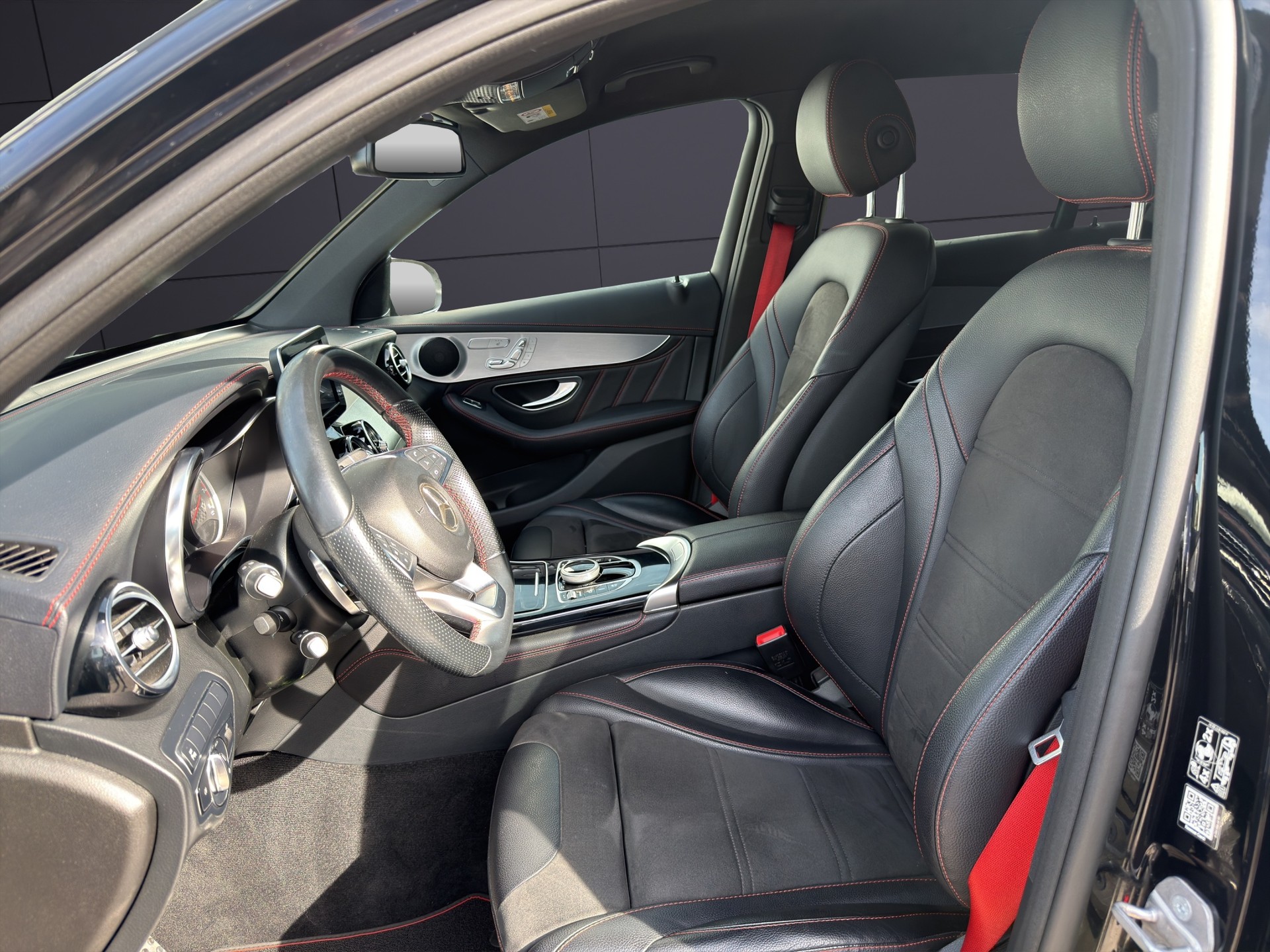 MERCEDES-BENZ GLC 43 AMG 4Matic-image-5