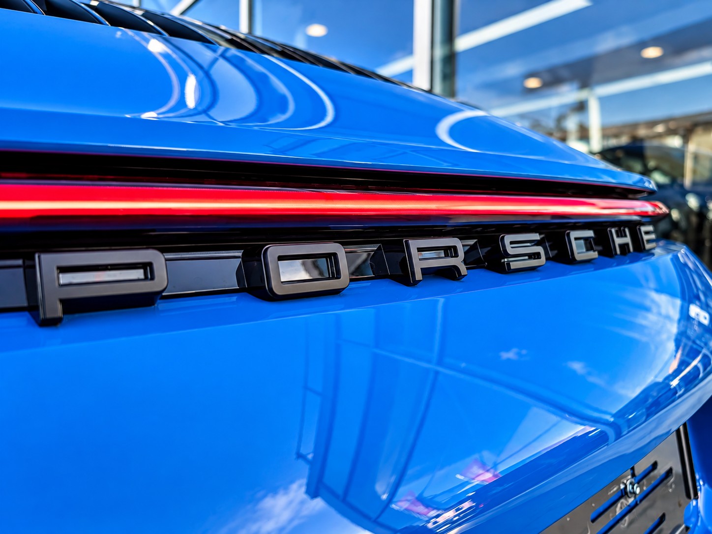 PORSCHE 911 Carrera GTS PDK-image-13
