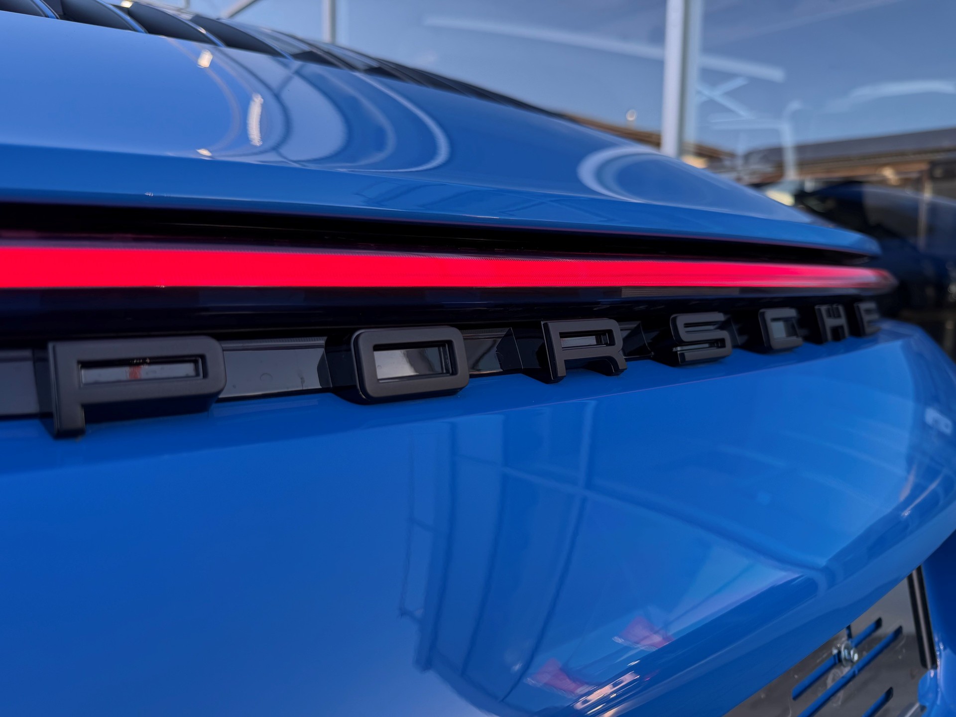 PORSCHE 911 Carrera GTS PDK-image-19