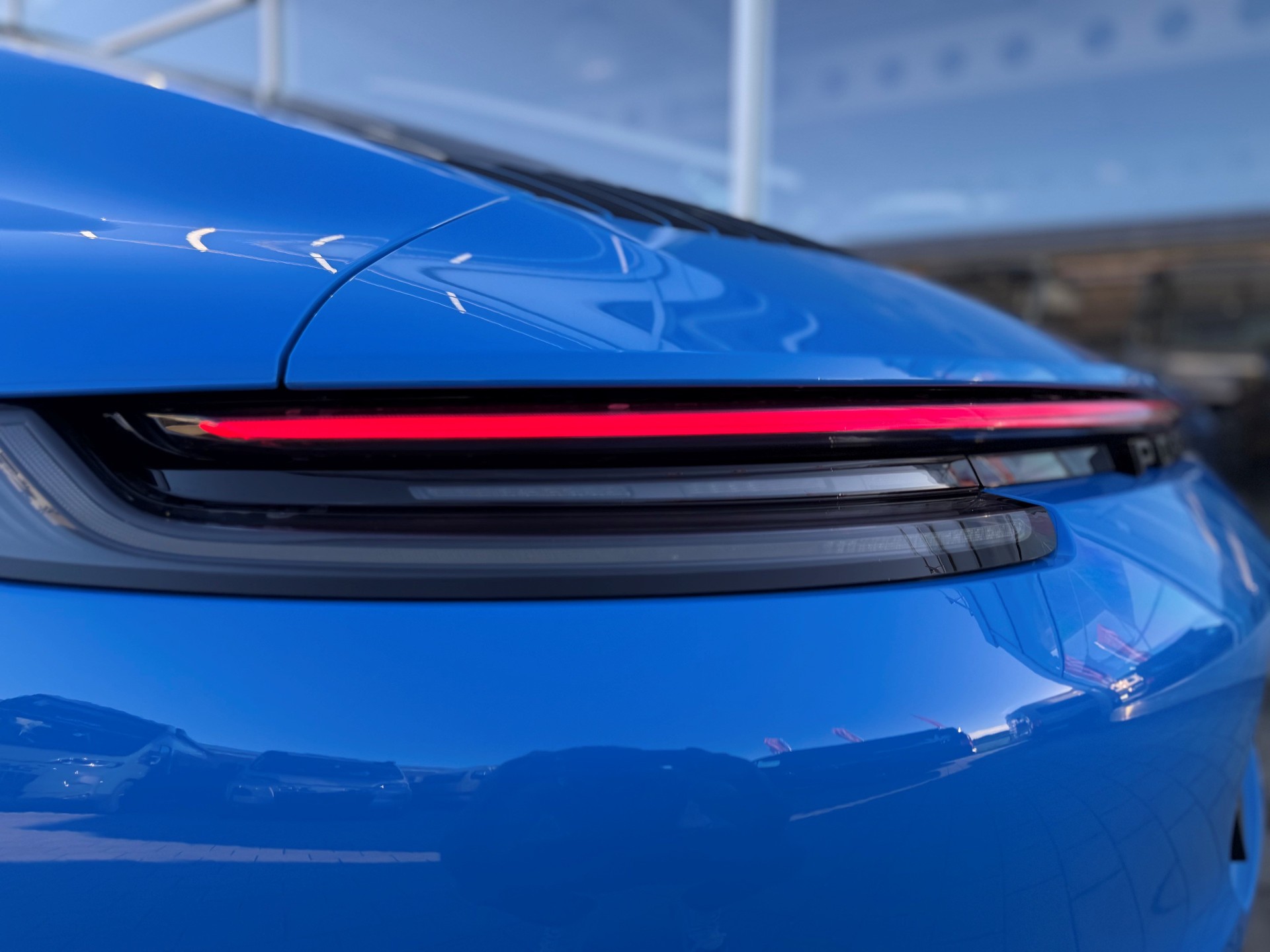 PORSCHE 911 Carrera GTS PDK-image-18