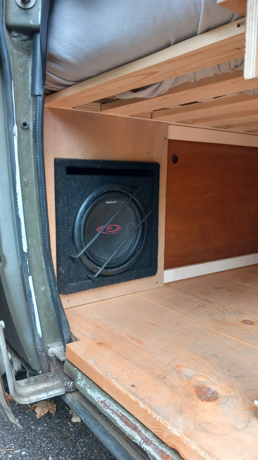 VW Porter-image-9