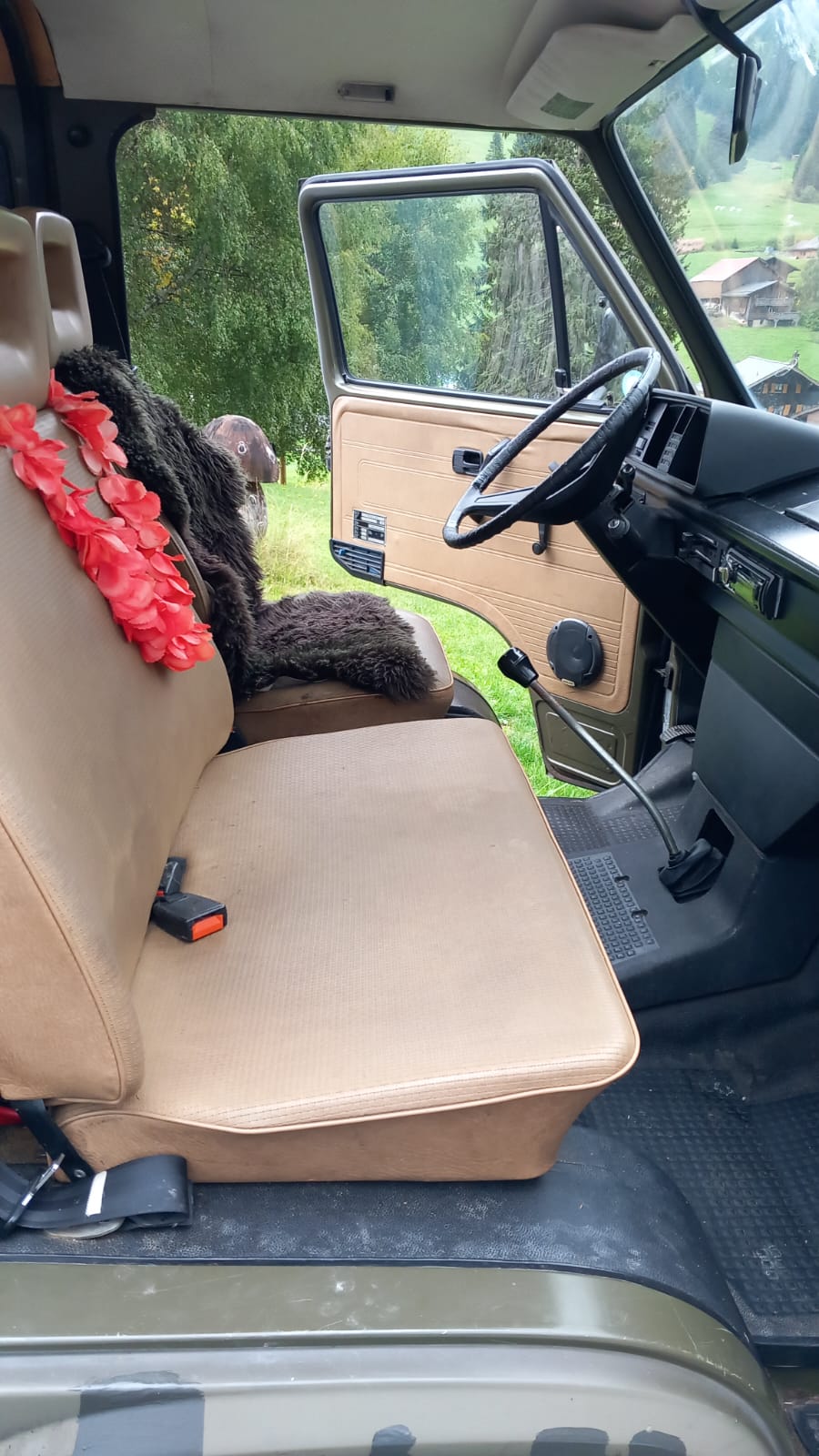 VW Porter-image-5