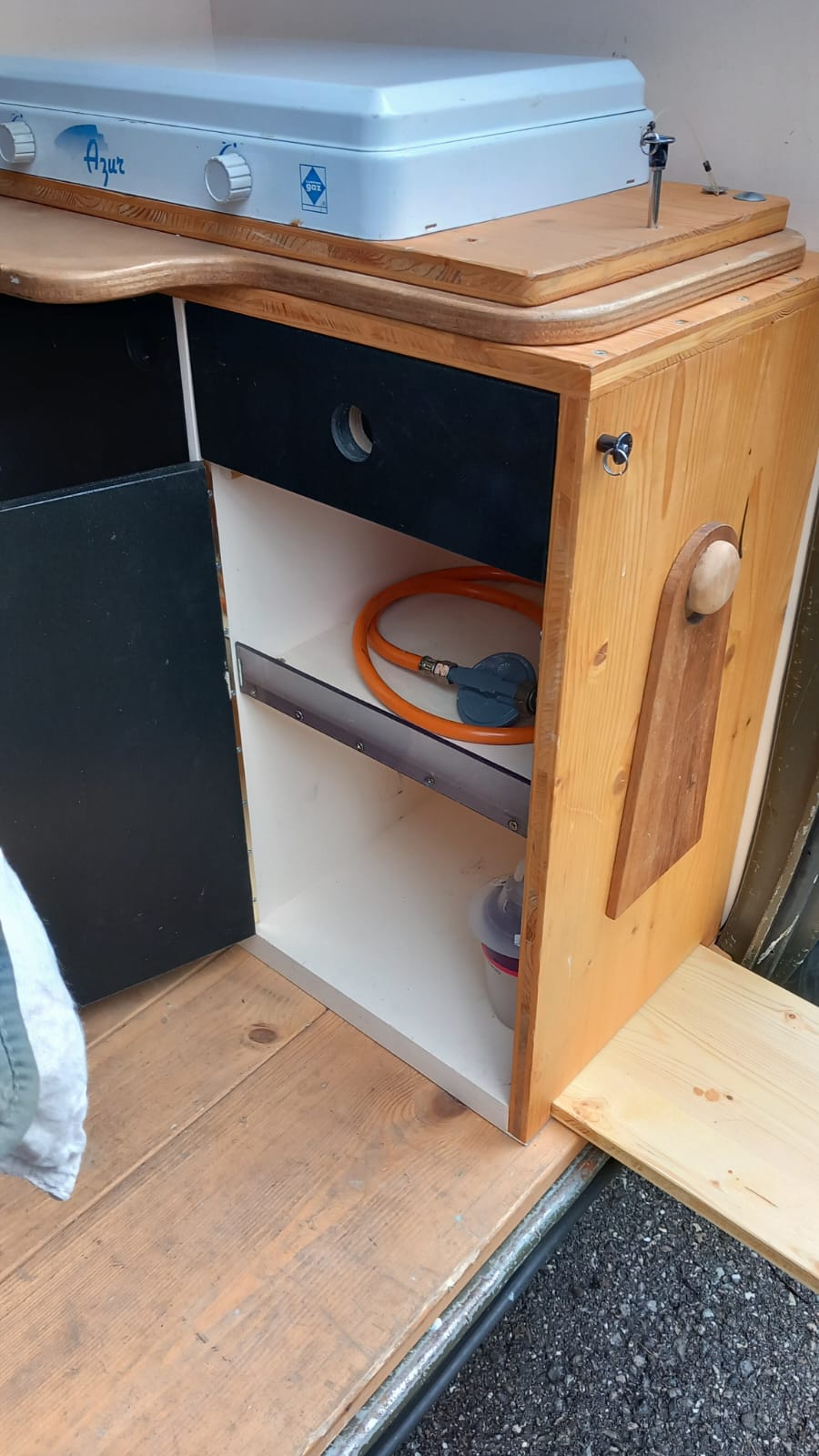 VW Porter-image-8