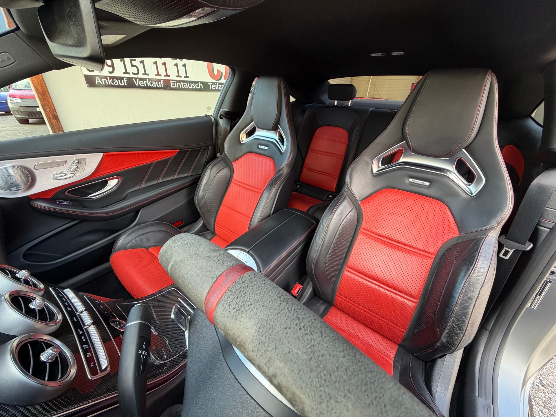 MERCEDES-BENZ C 63 S AMG 9G-tronic-image-25
