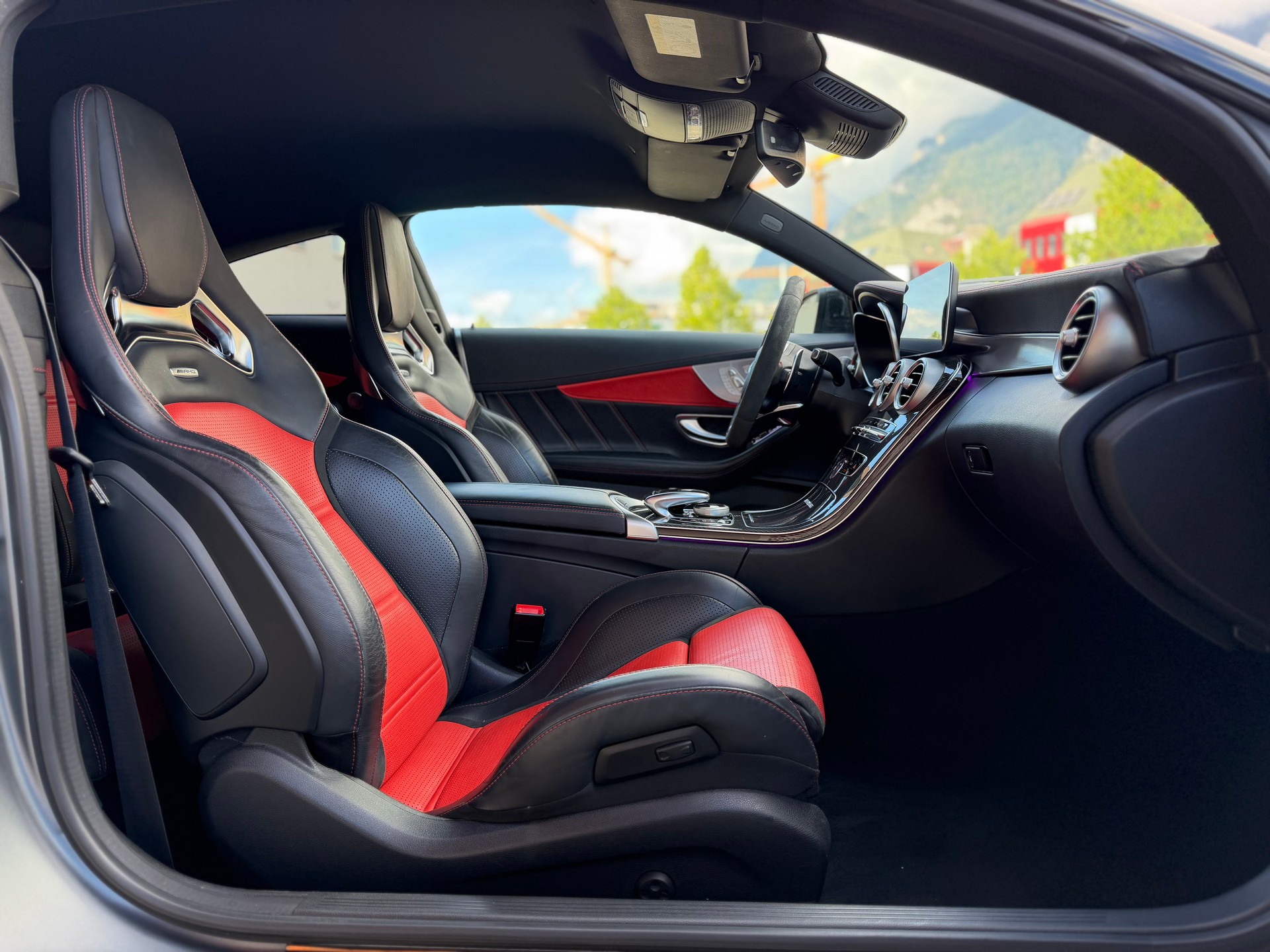 MERCEDES-BENZ C 63 S AMG 9G-tronic-image-21