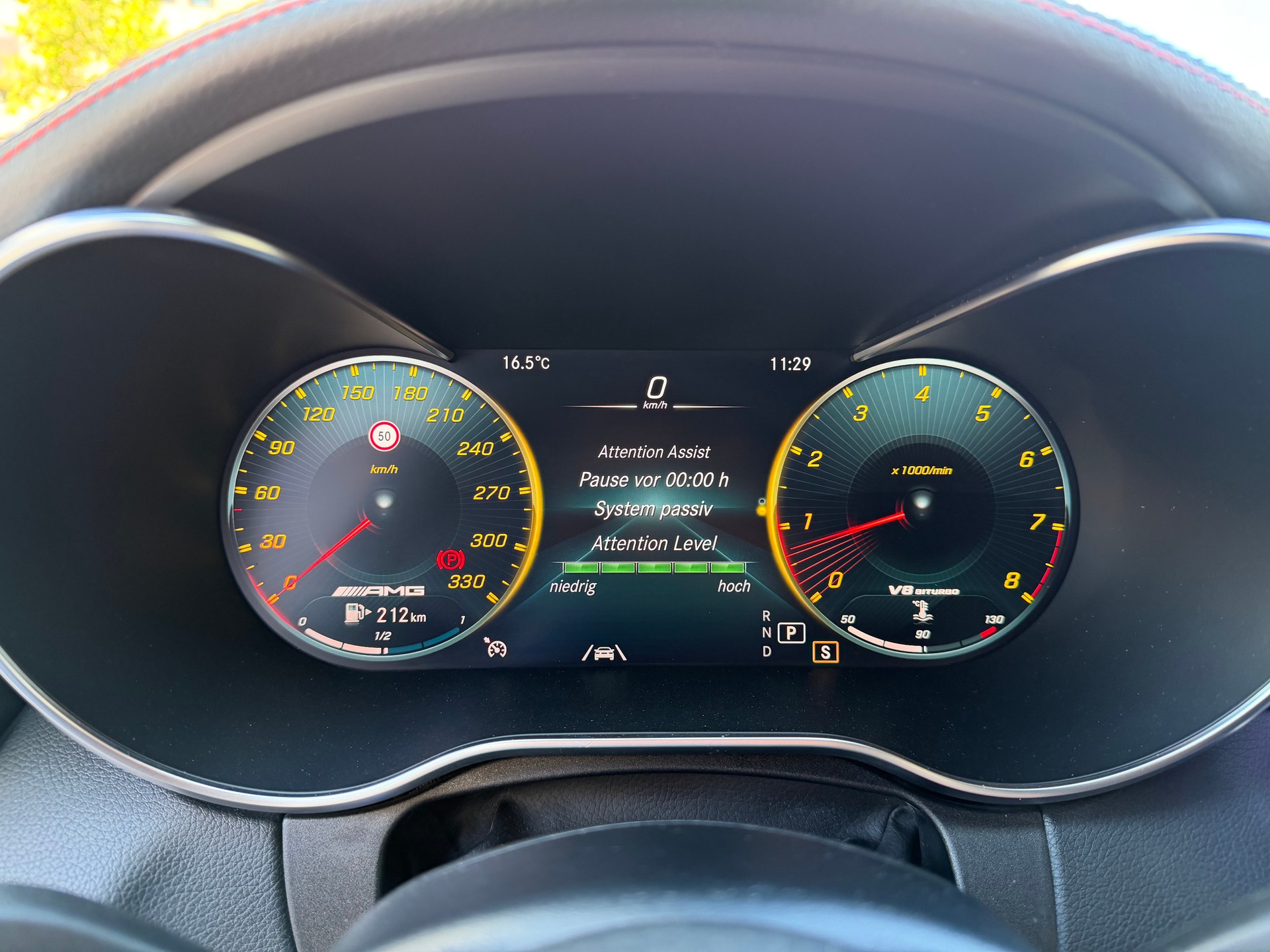 MERCEDES-BENZ C 63 S AMG 9G-tronic-image-13