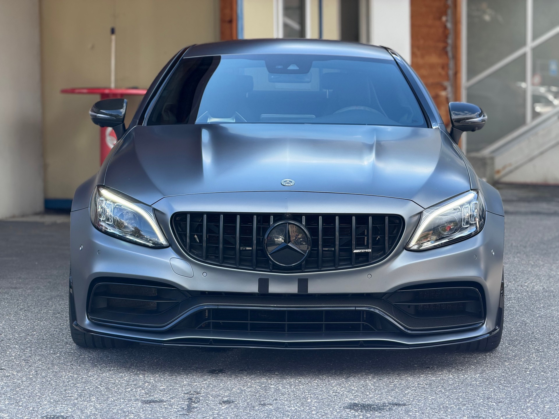 MERCEDES-BENZ C 63 S AMG 9G-tronic-image-1