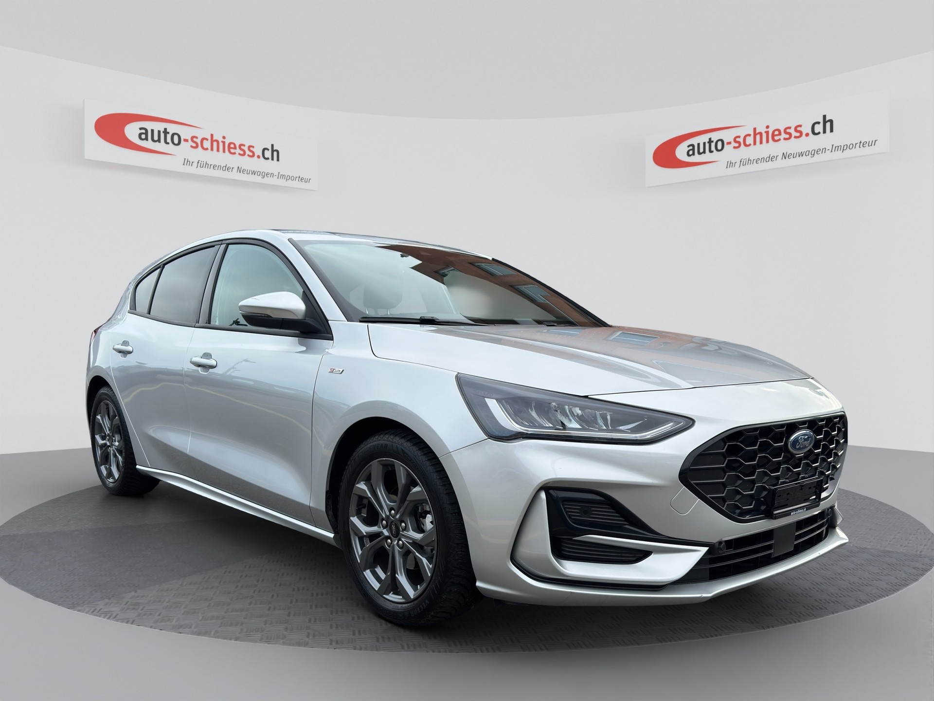 FORD Focus 1.0 MHEV ST-Line Automat-image-0