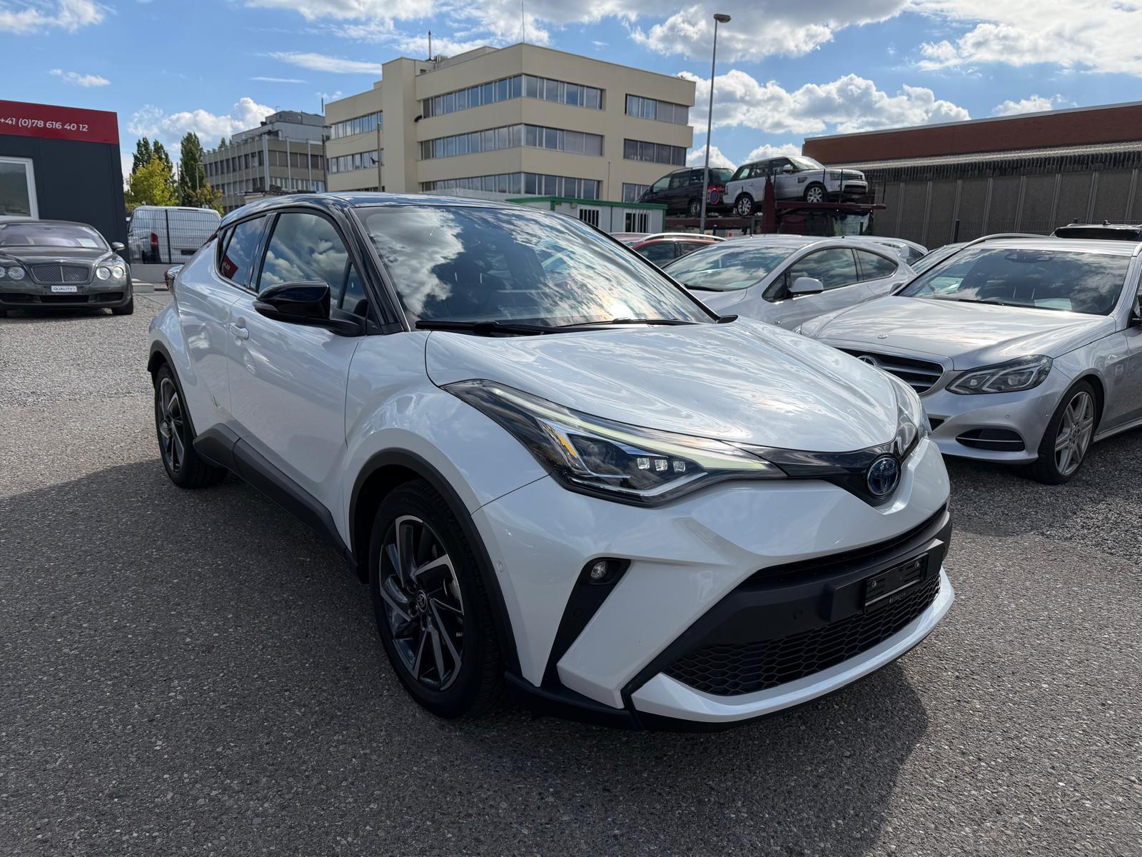 TOYOTA C-HR 2.0 VVTi HSD Move-image-0