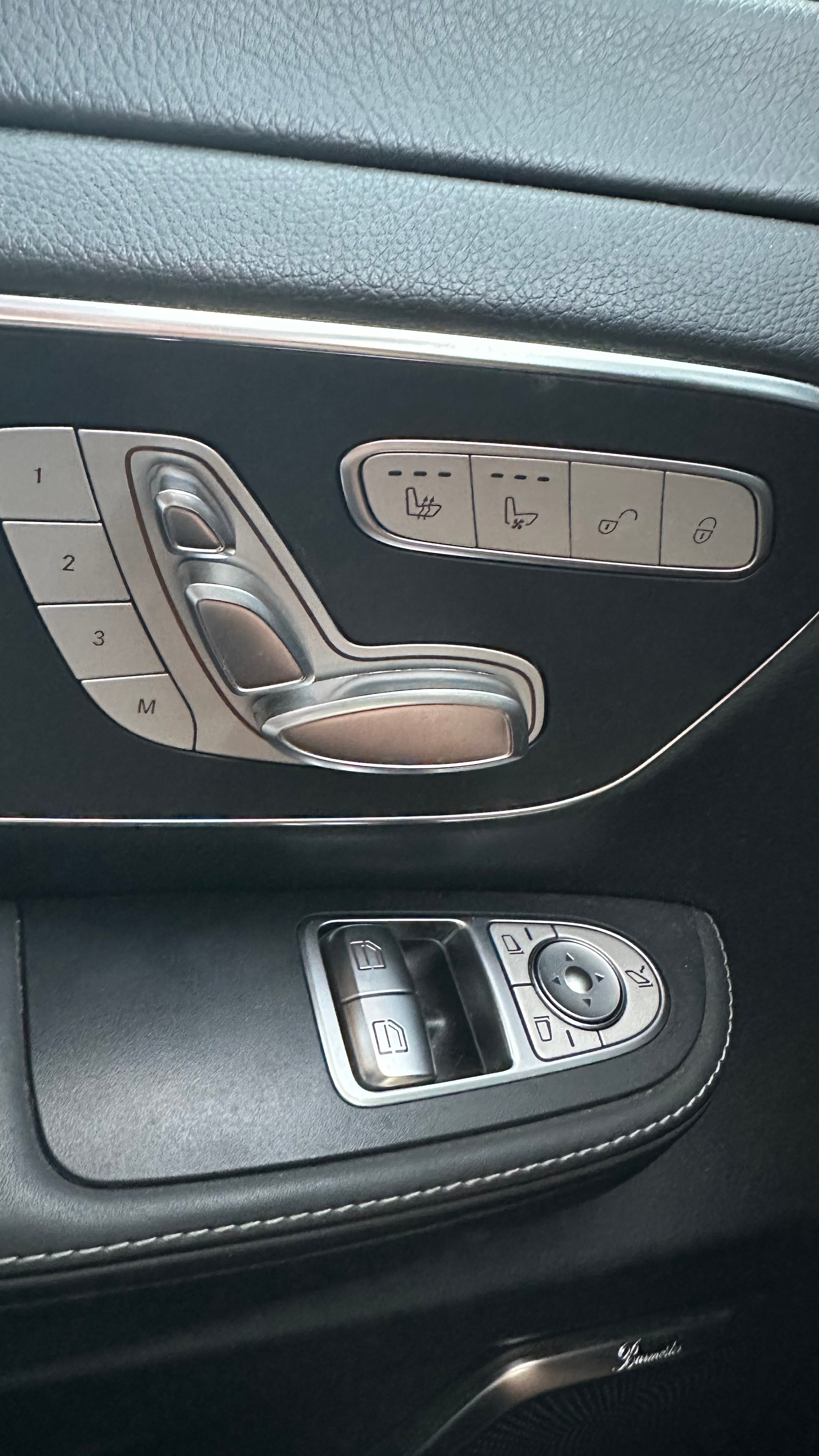 MERCEDES-BENZ V 300 d lang 4matic-image-5