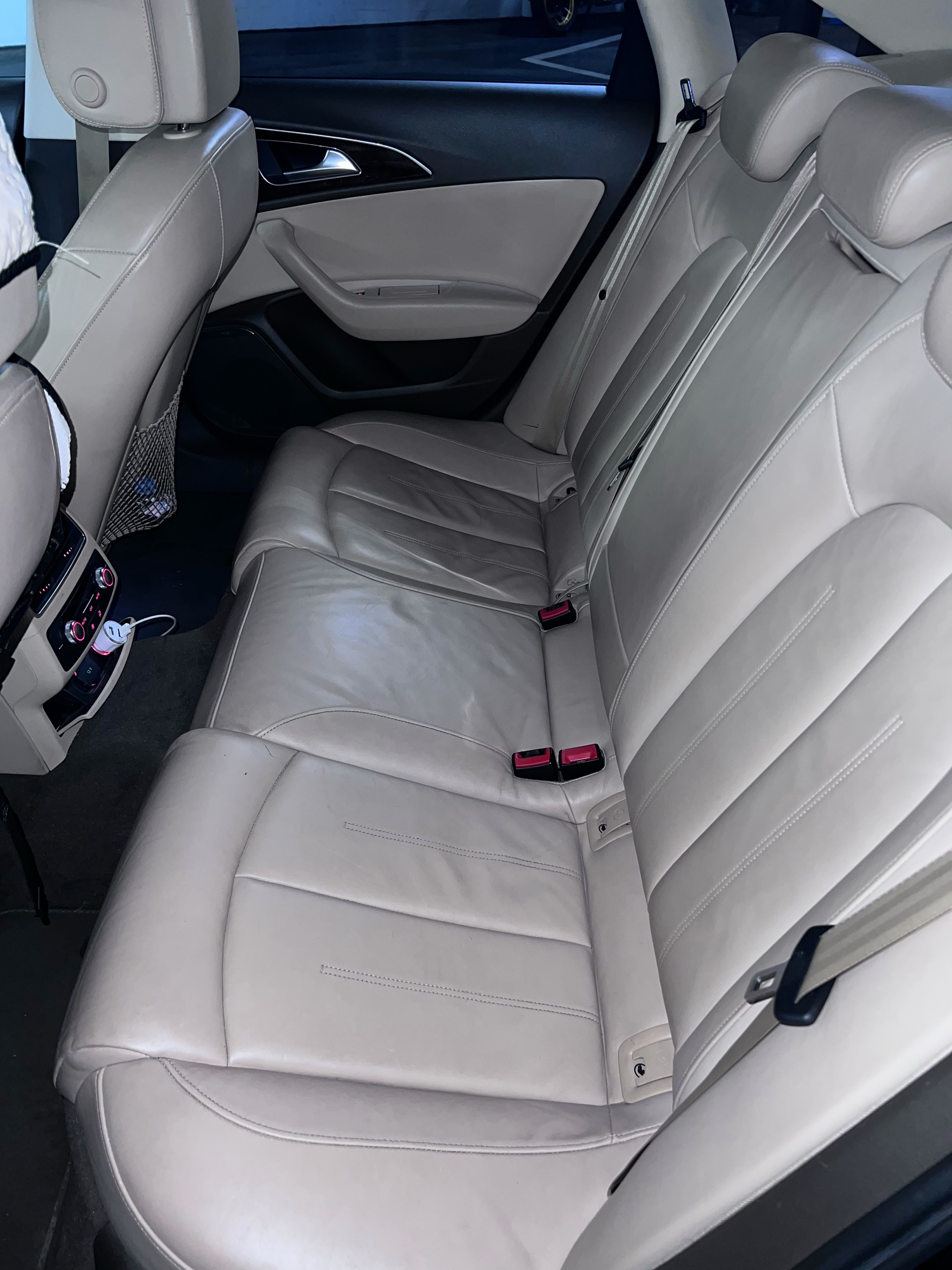 AUDI 3.0 V6 TFSI quattro S-Tr.-image-8