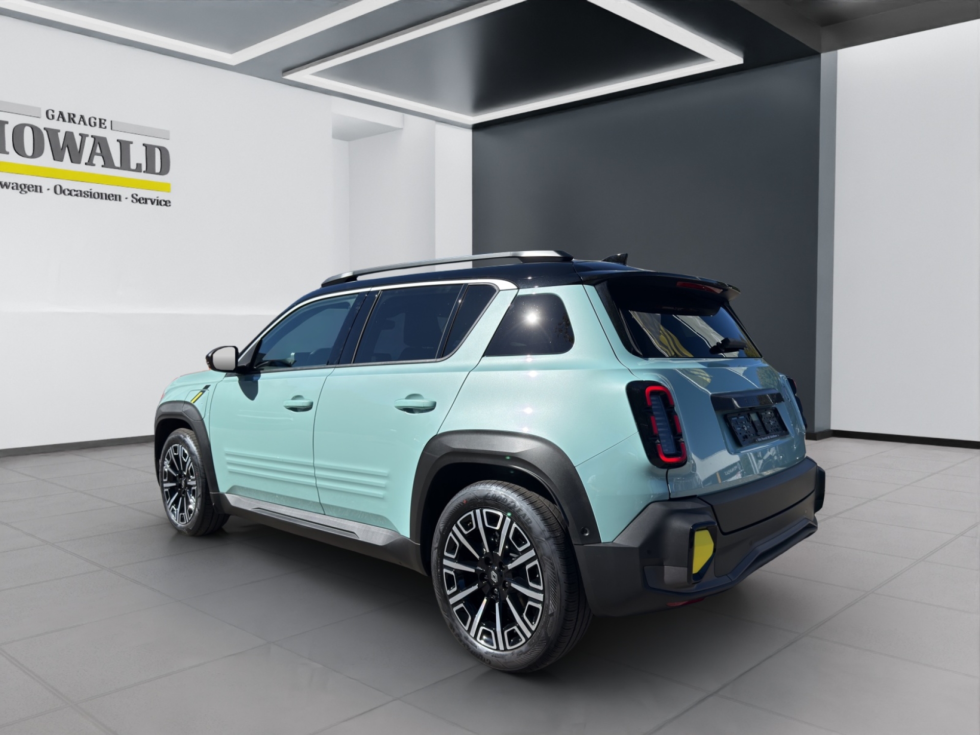 RENAULT R4 E-TECH ELECTRIC-image-2