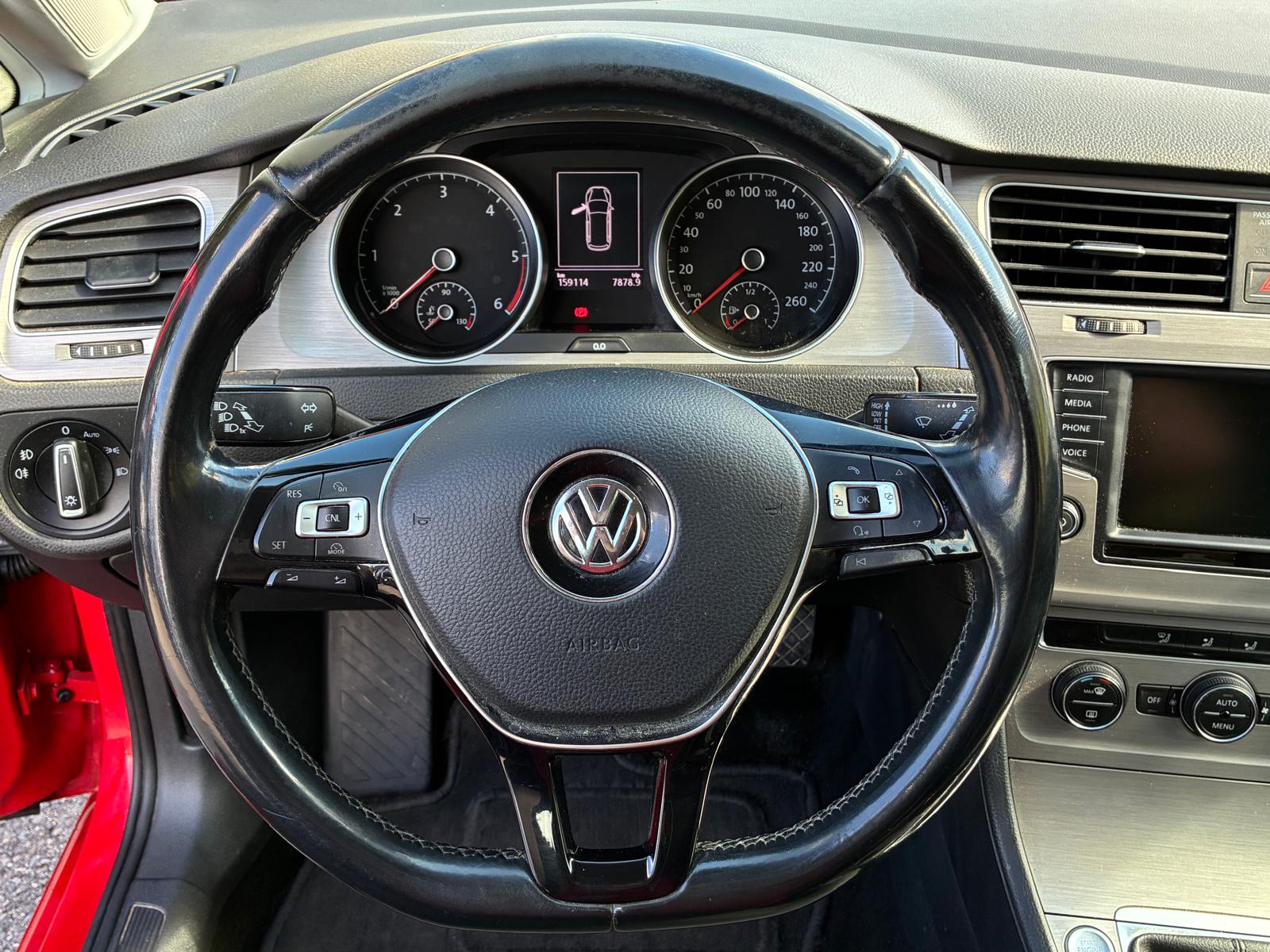 VW Golf Variant 1.6 TDI BlueMotion Comfortline-image-10