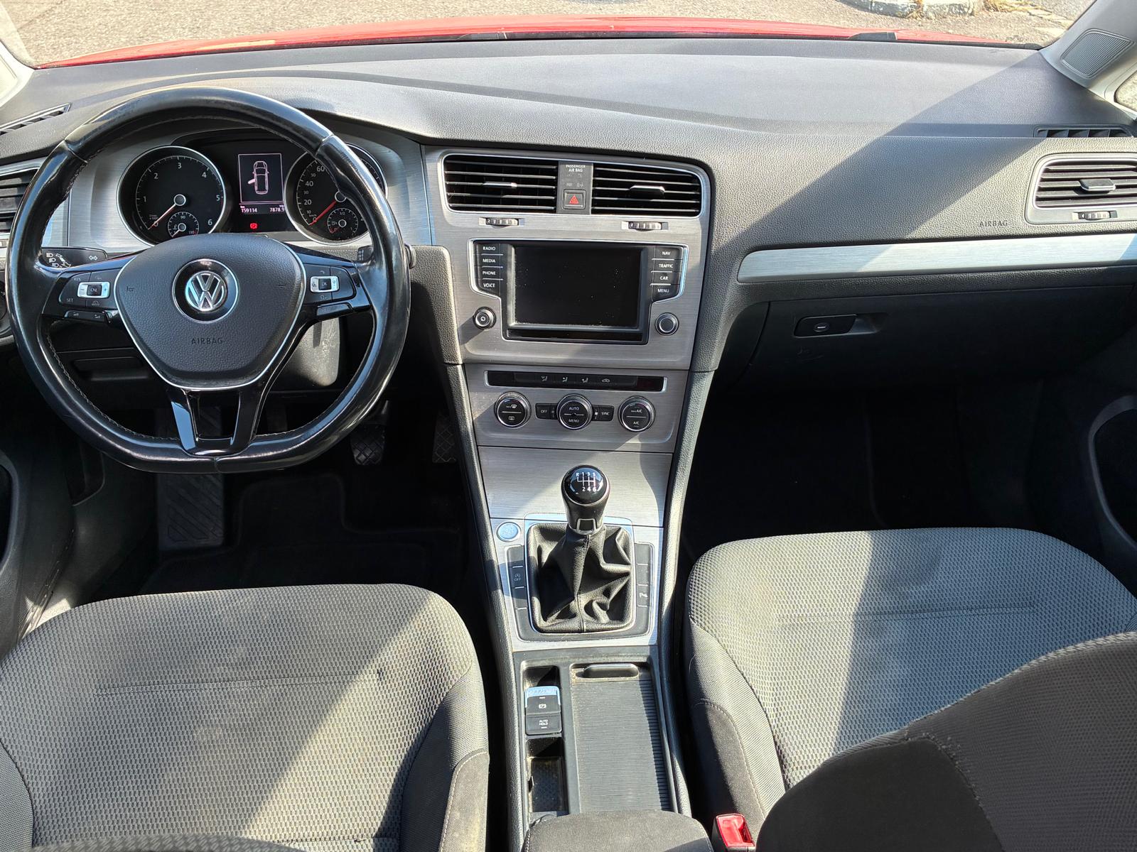 VW Golf Variant 1.6 TDI BlueMotion Comfortline-image-8