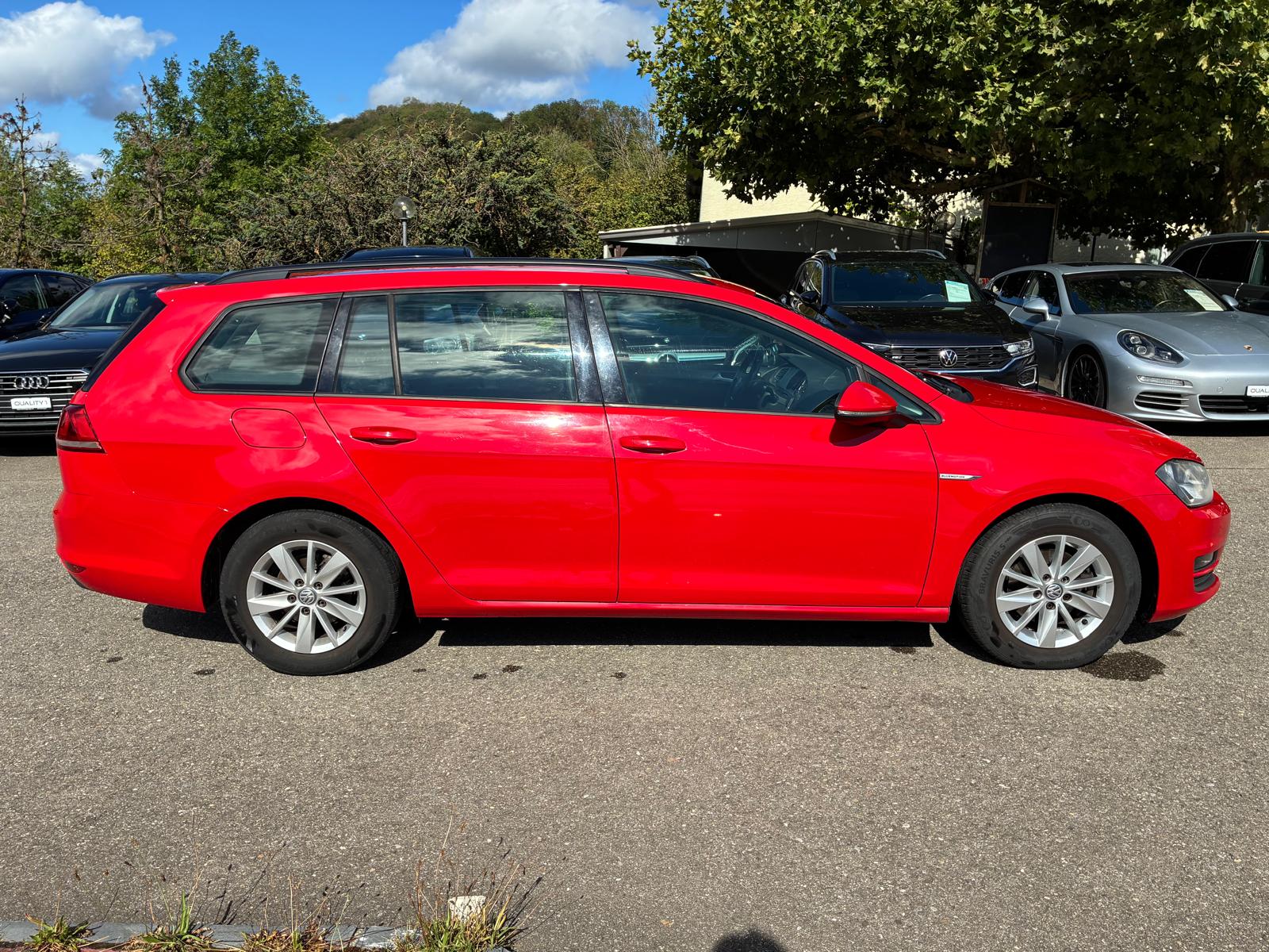 VW Golf Variant 1.6 TDI BlueMotion Comfortline-image-6