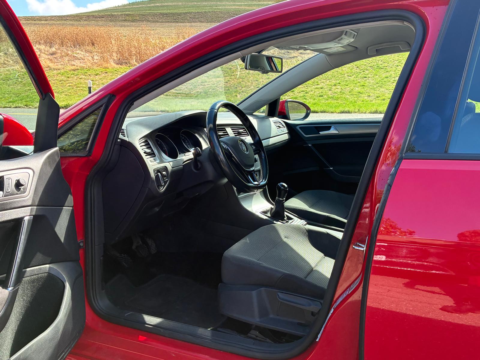VW Golf Variant 1.6 TDI BlueMotion Comfortline-image-13