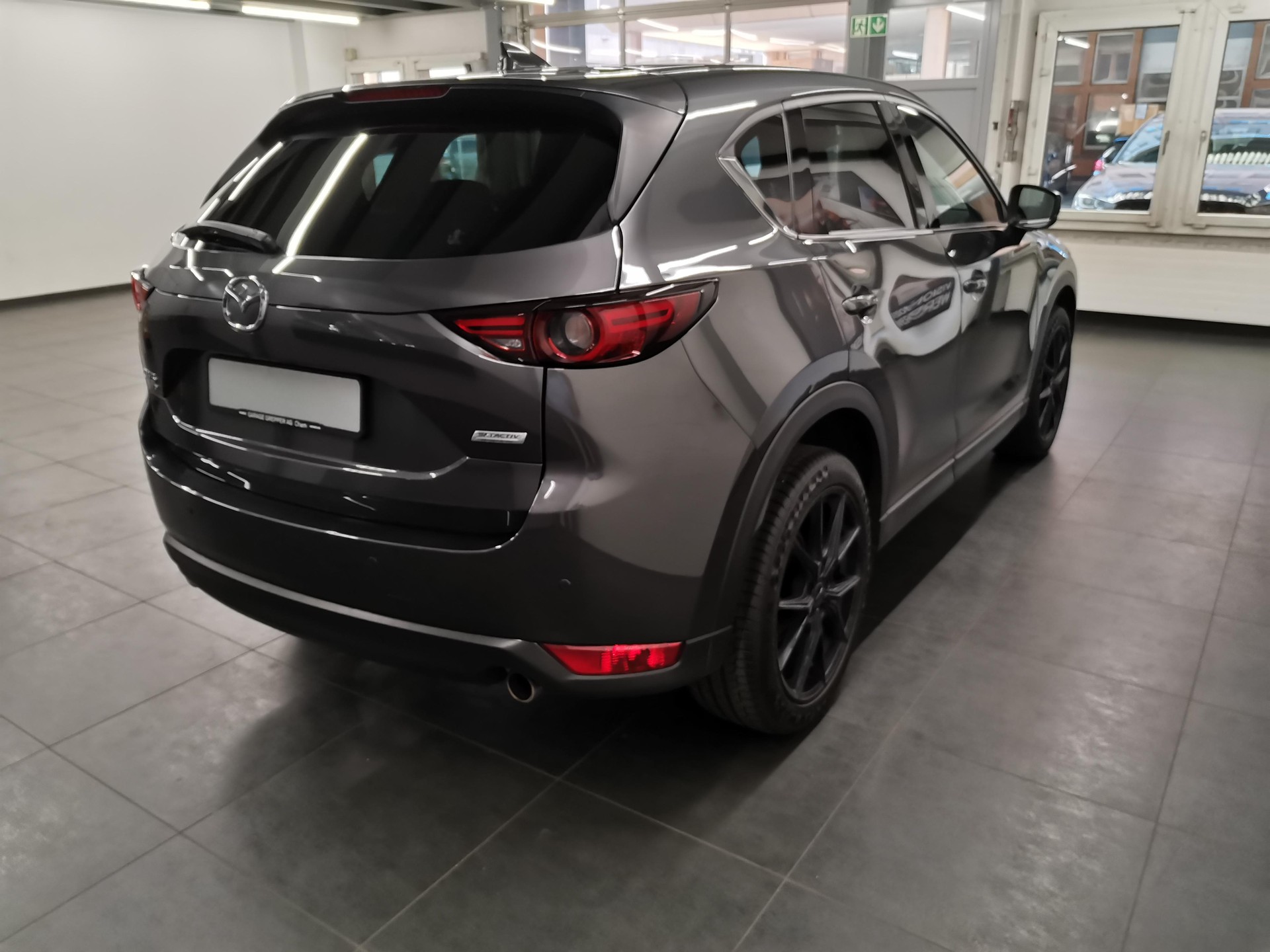 MAZDA CX-5 2.5 Revolution AWD-image-4