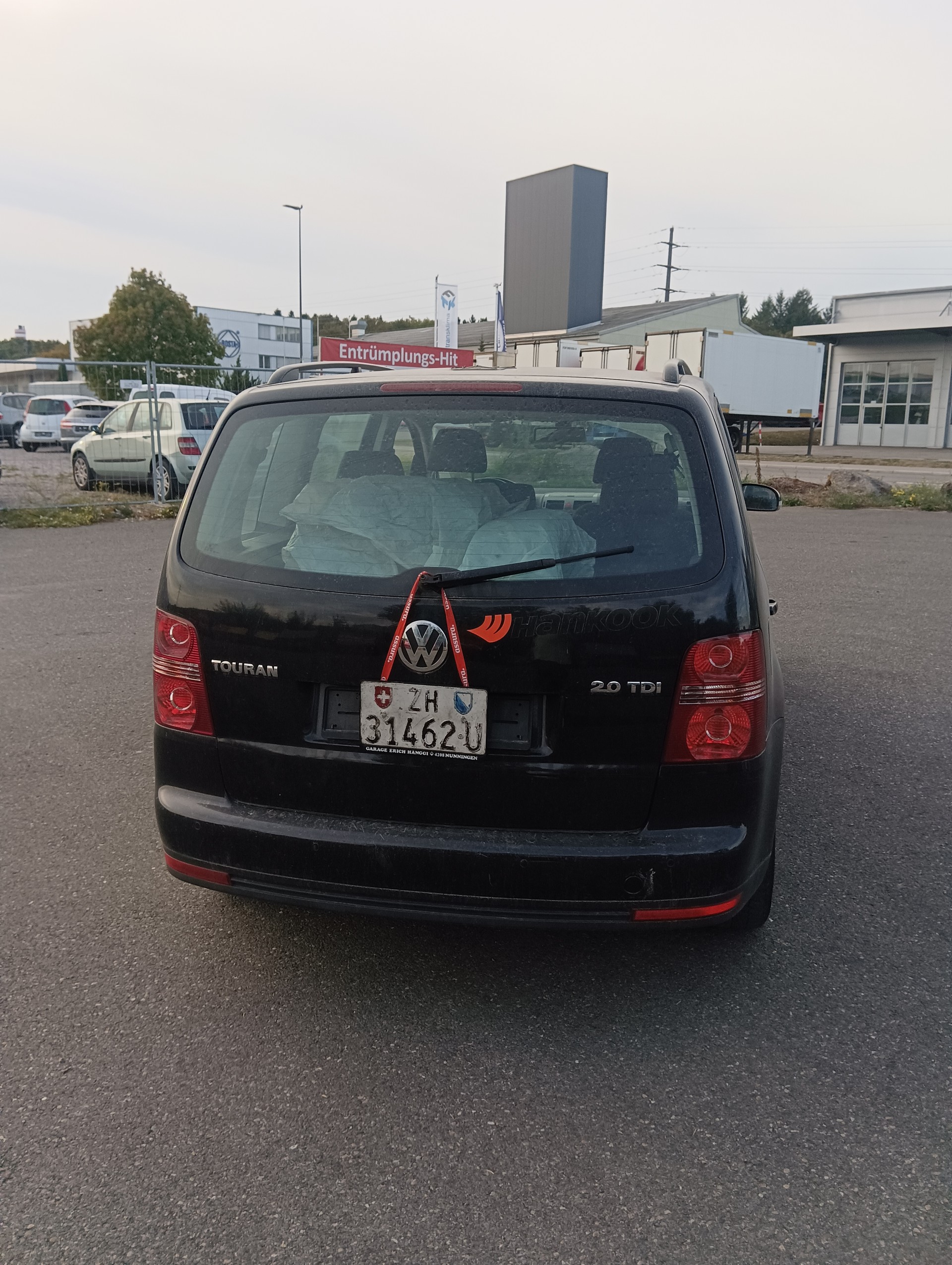 VW TOURAN-image-4