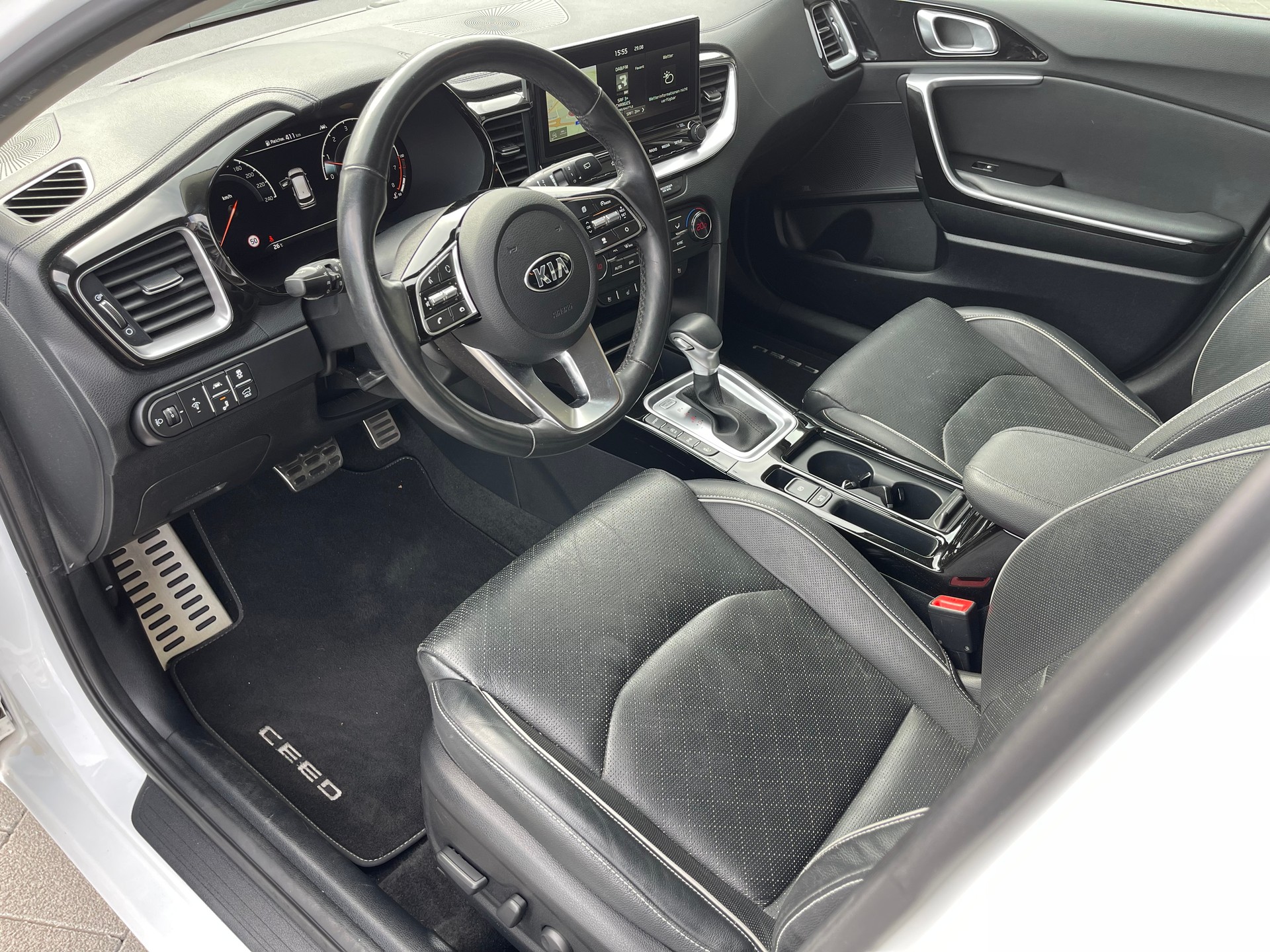 KIA Ceed Sportswagon 1.4 T-GDi Power 2020 DCT-image-10