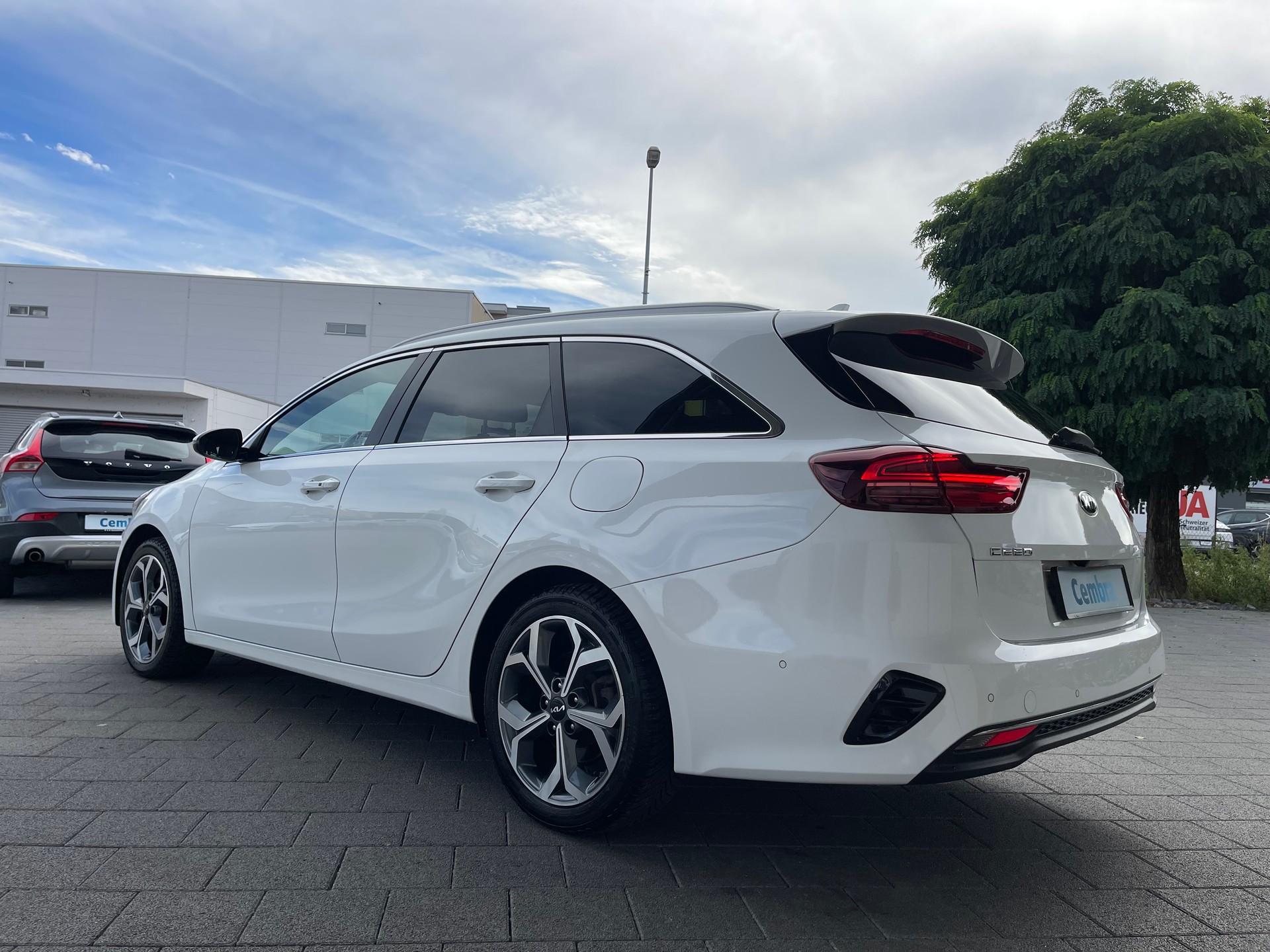 KIA Ceed Sportswagon 1.4 T-GDi Power 2020 DCT-image-4