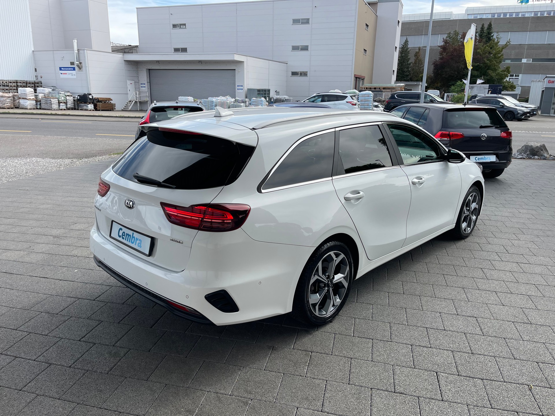 KIA Ceed Sportswagon 1.4 T-GDi Power 2020 DCT-image-7