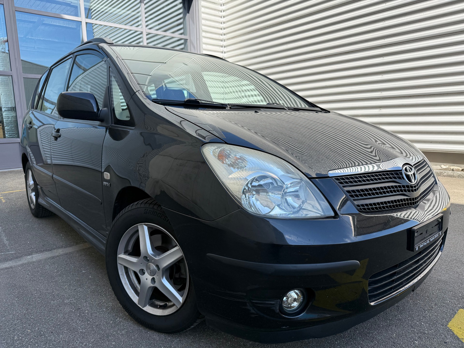 TOYOTA Corolla Verso 1.8 Linea Terra Family-image-0