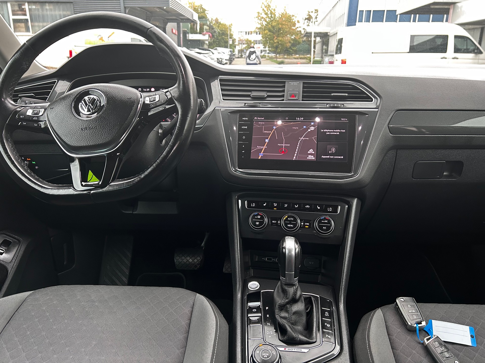 VW Tiguan 2.0 TDI SCR Comfortline 4Motion DSG-image-11