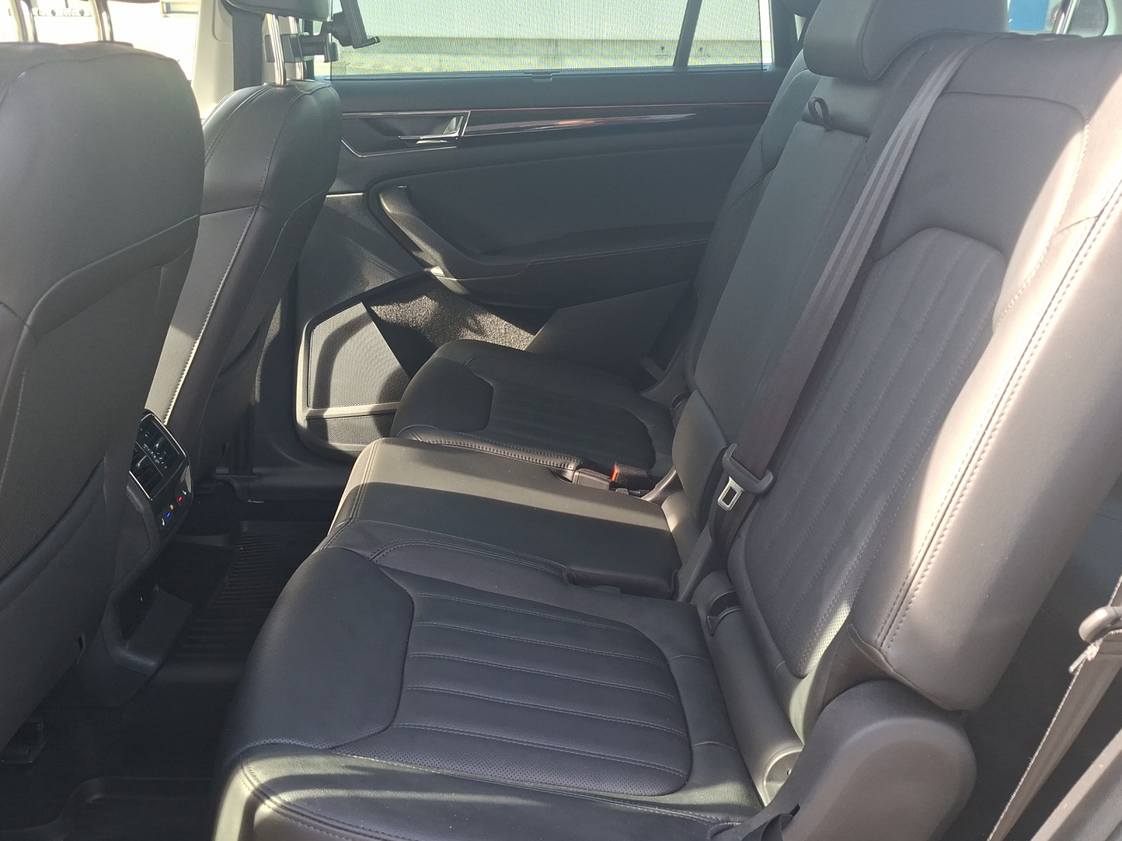 SKODA Kodiaq 2.0 TDI CR L&K 4x4 DSG-image-6