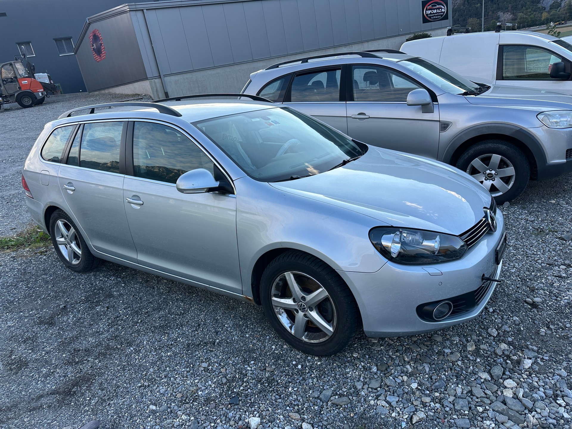 VW Golf Variant 1.6 TDI Comfortline 4Motion-image-7