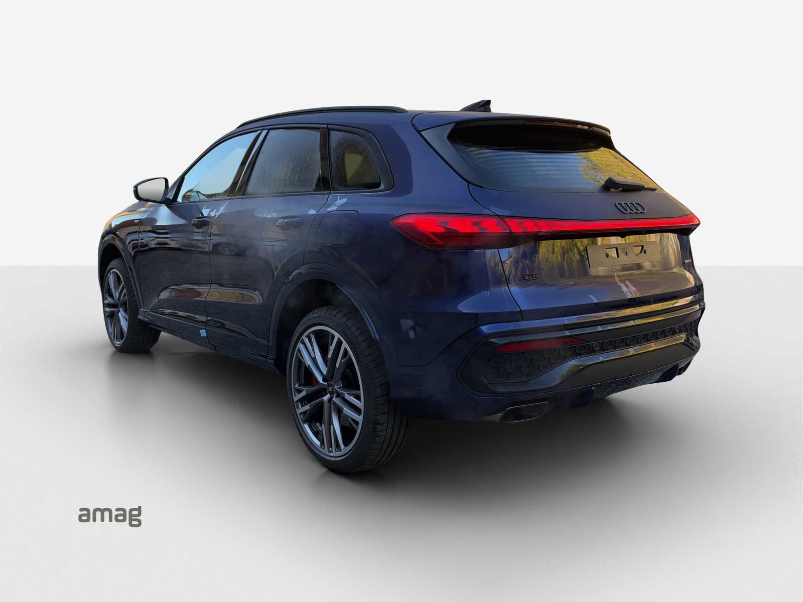 AUDI Q5 e-hybrid quattro 270 kW S-tronic-showroom-element-2