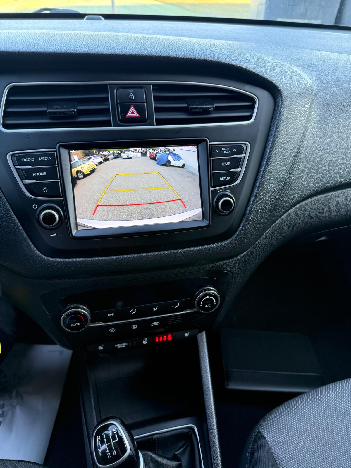 HYUNDAI i20 Active 1.0 T-GDi Amplia-image-13