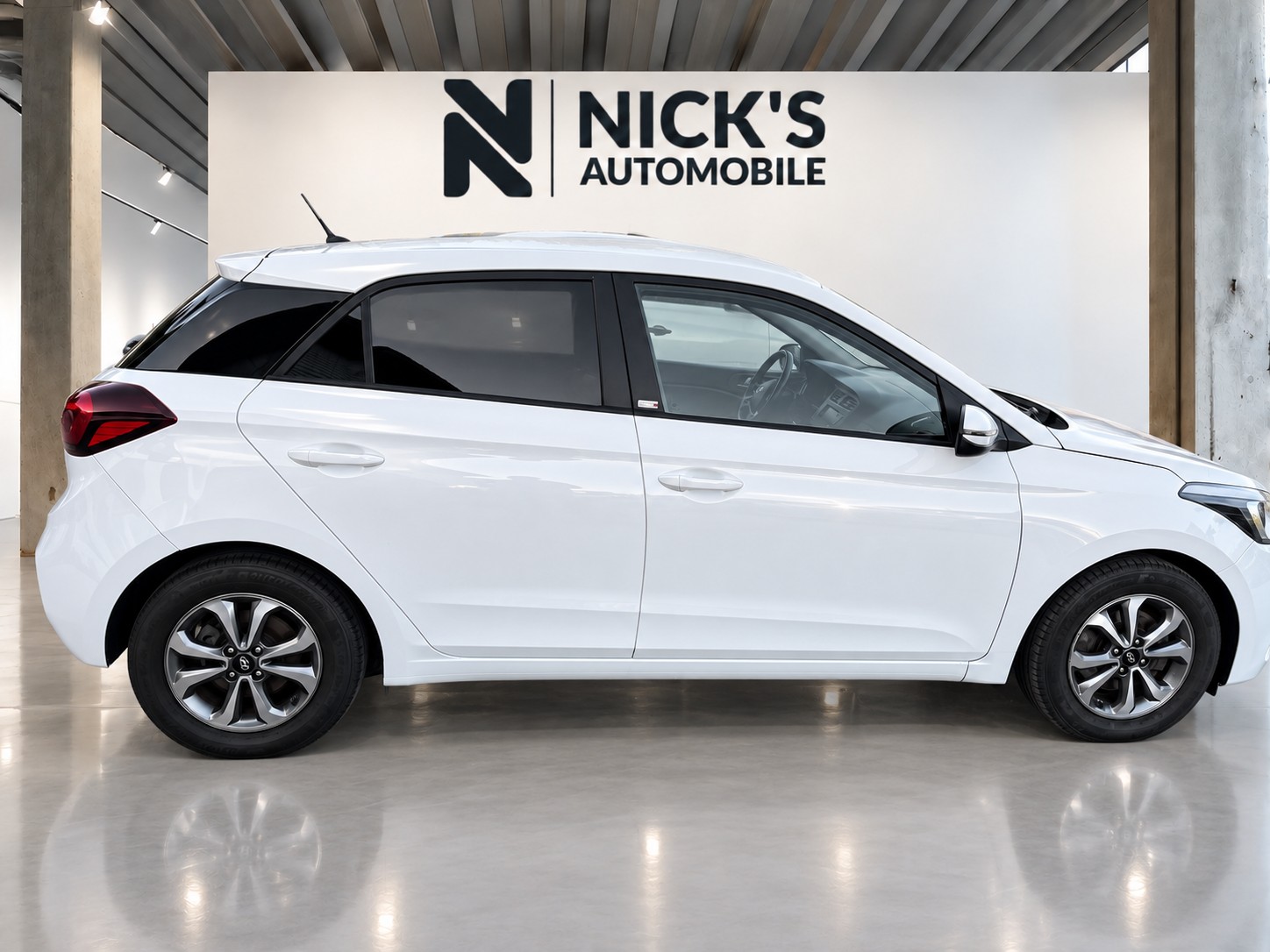 HYUNDAI i20 Active 1.0 T-GDi Amplia-image-2
