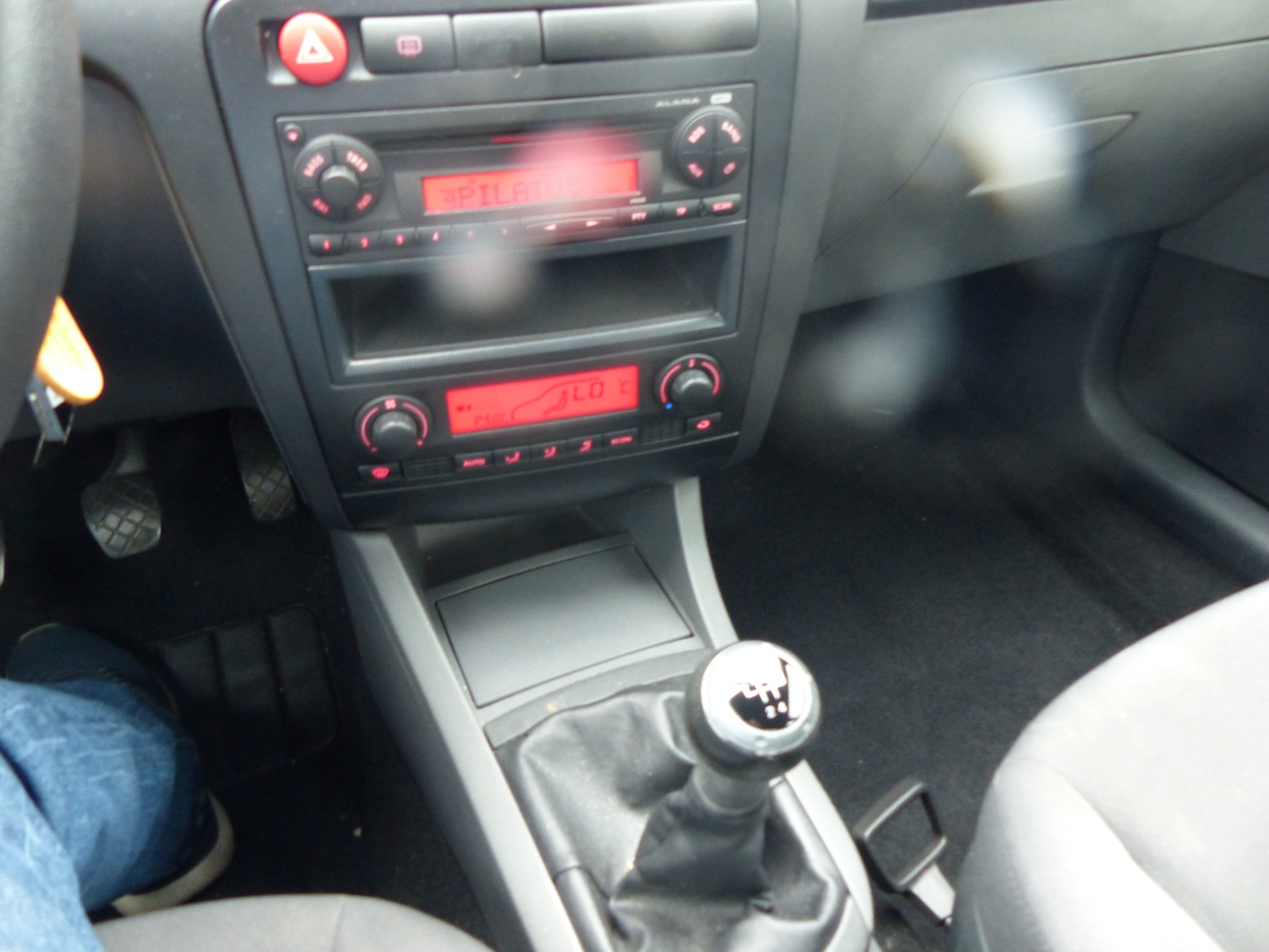 SEAT Ibiza 1.4 16V Shake-image-11