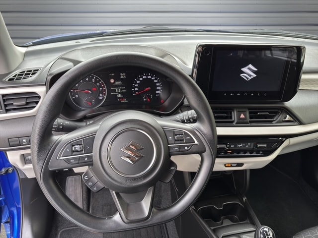 SUZUKI Swift 1.2 Club Hybrid 4x4-image-9