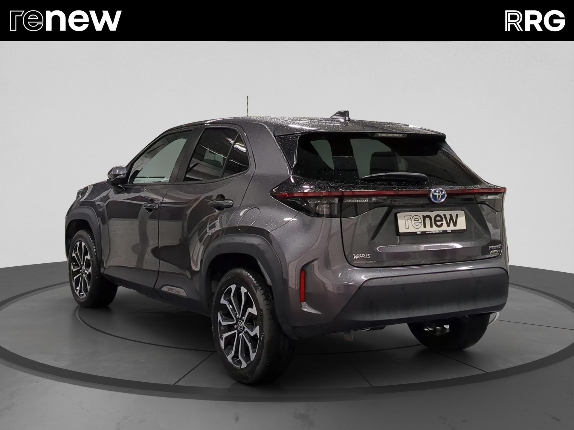 TOYOTA Yaris Cross 1.5 Trend e-CVT AWDi-image-4