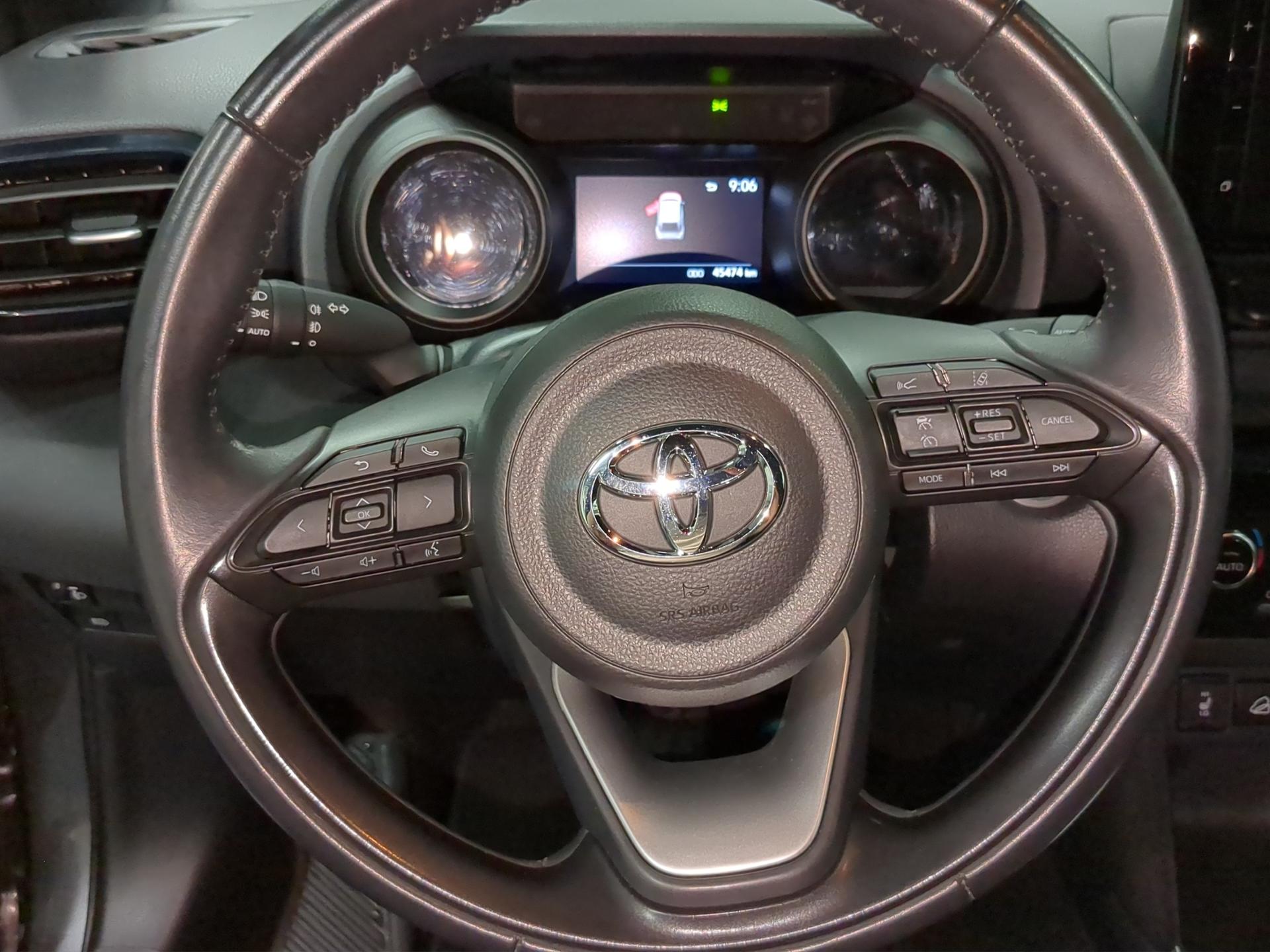 TOYOTA Yaris Cross 1.5 Trend e-CVT AWDi-image-9