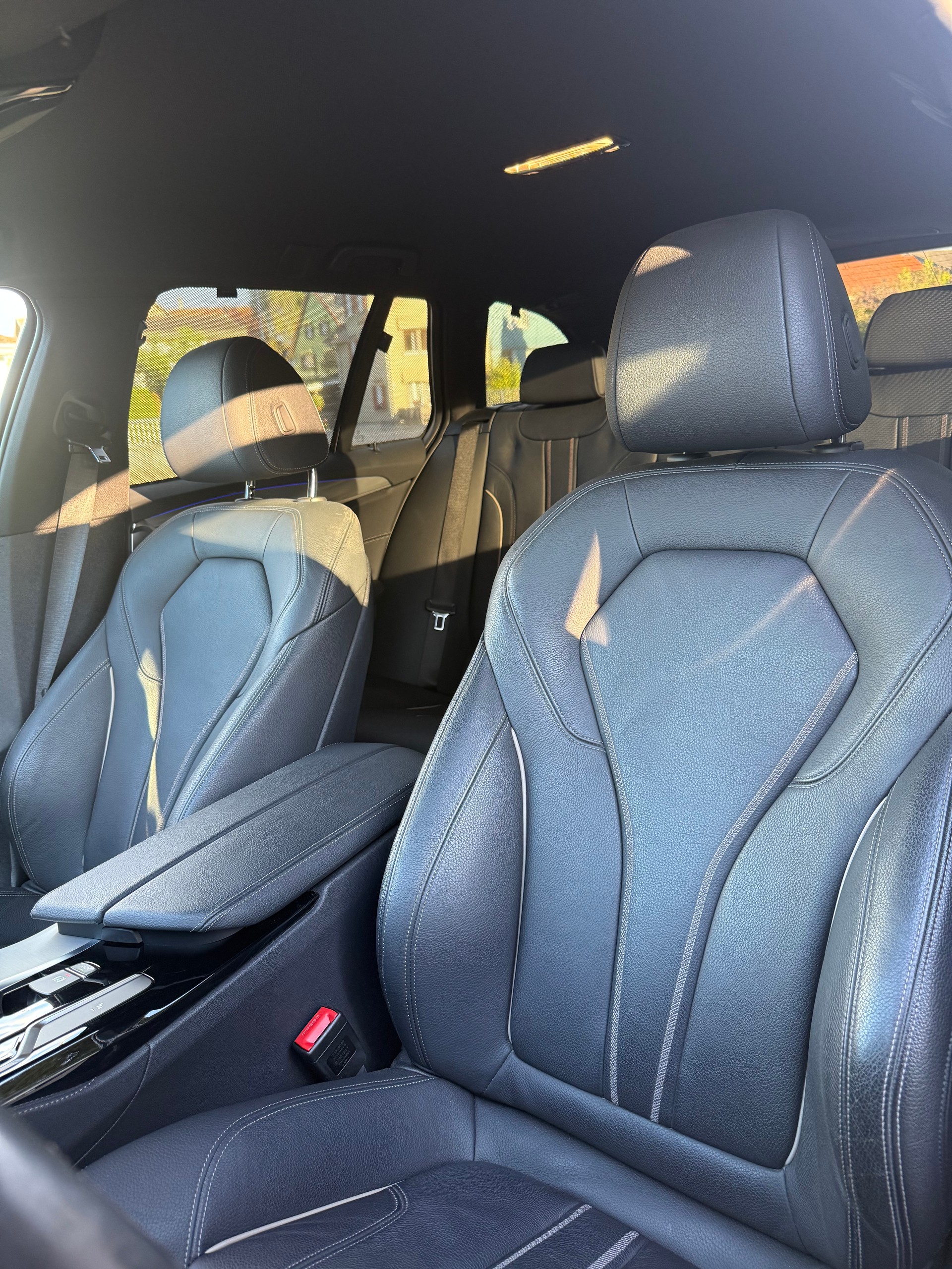 BMW 530d xDrive Touring Pure M Sport Edition Steptr.-image-7